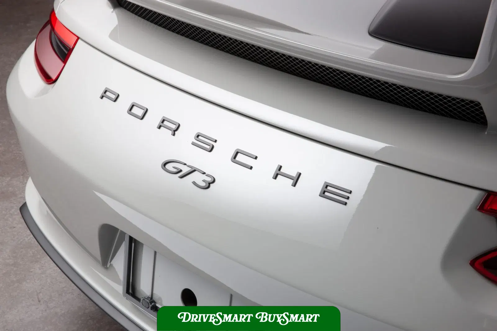 Fashion Grey 2018 Porsche 911 GT3 6-Speed