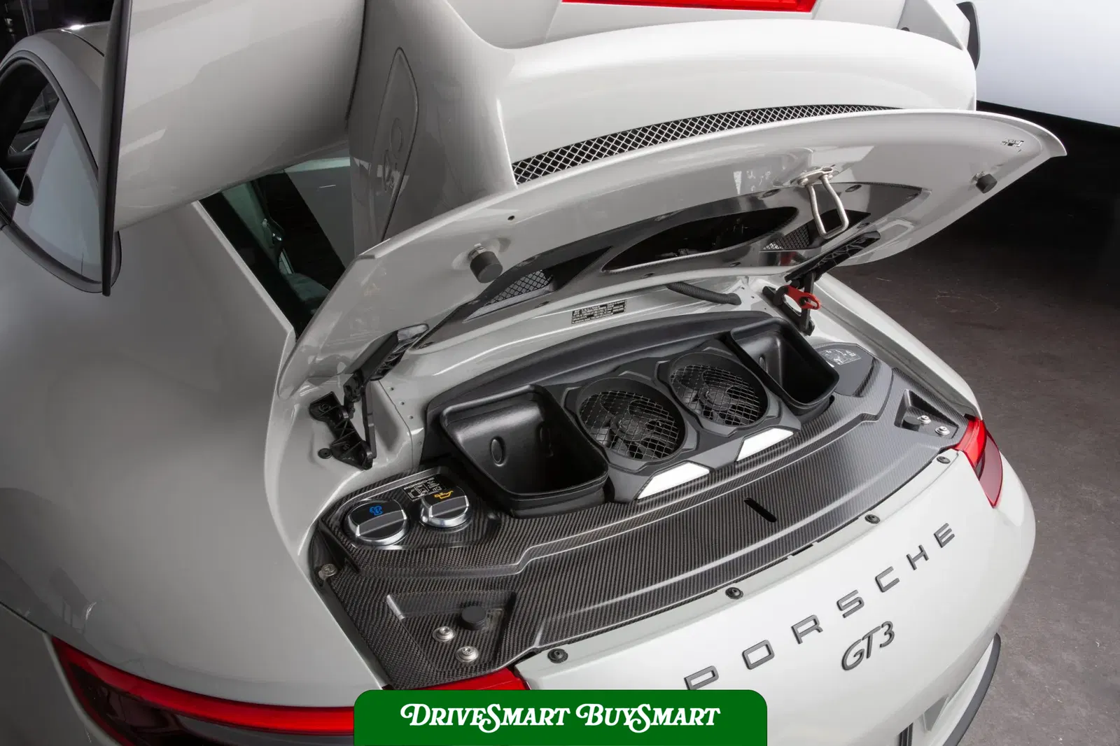 Fashion Grey 2018 Porsche 911 GT3 6-Speed