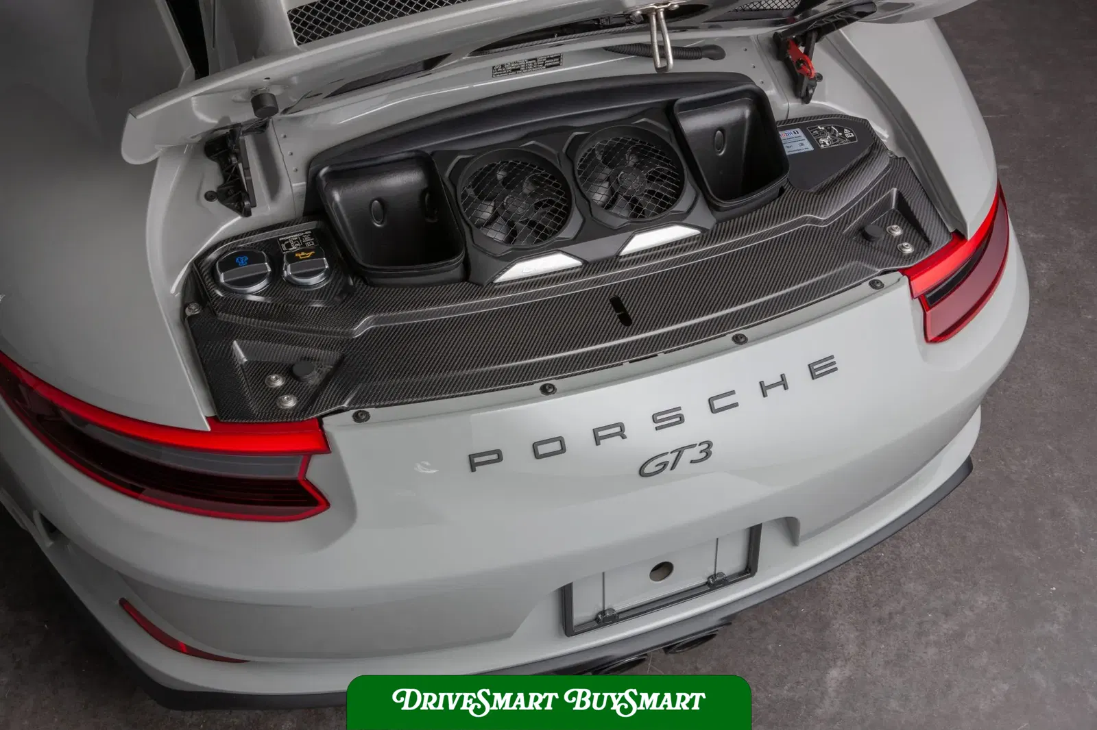 Fashion Grey 2018 Porsche 911 GT3 6-Speed