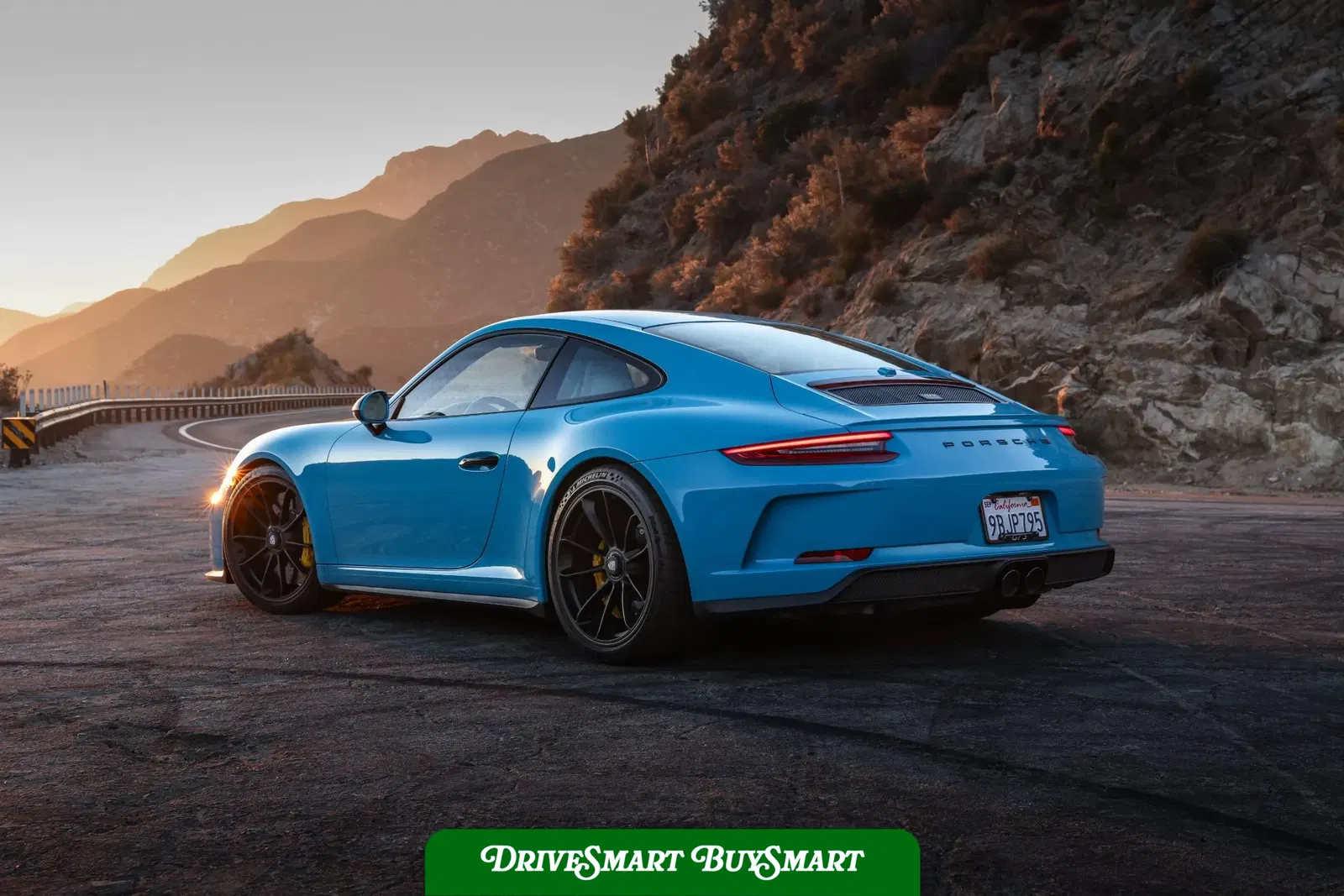 2019 Porsche 911 GT3 Touring 6-Speed
