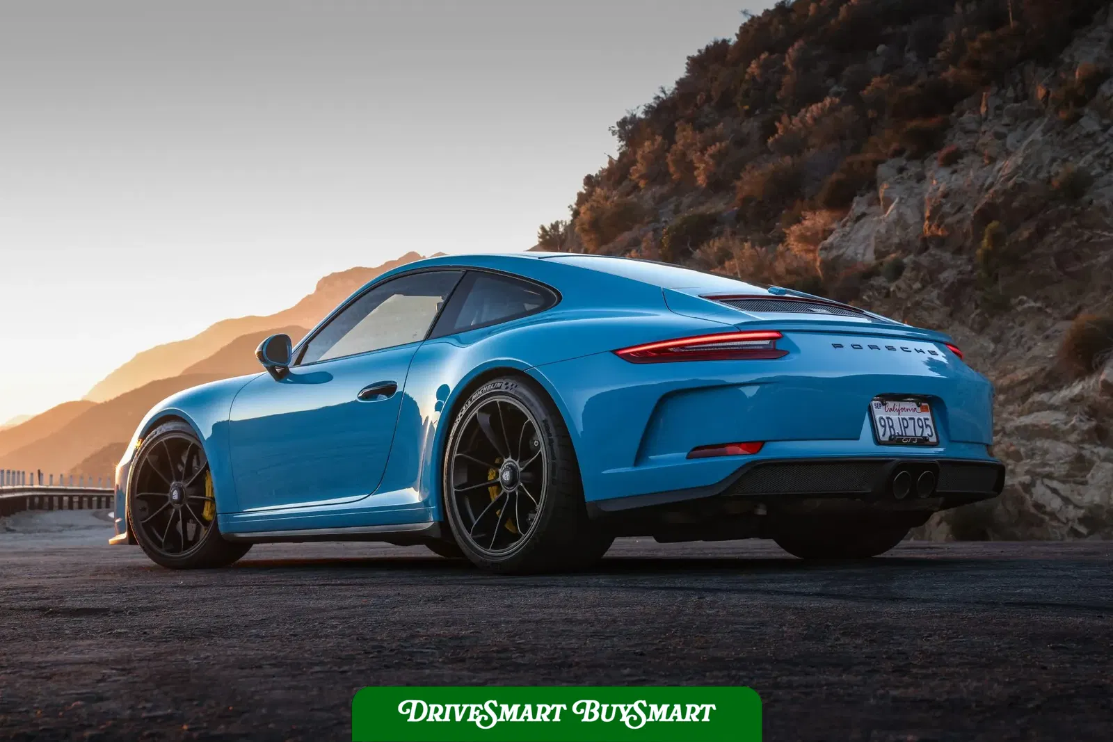 2019 Porsche 911 GT3 Touring 6-Speed