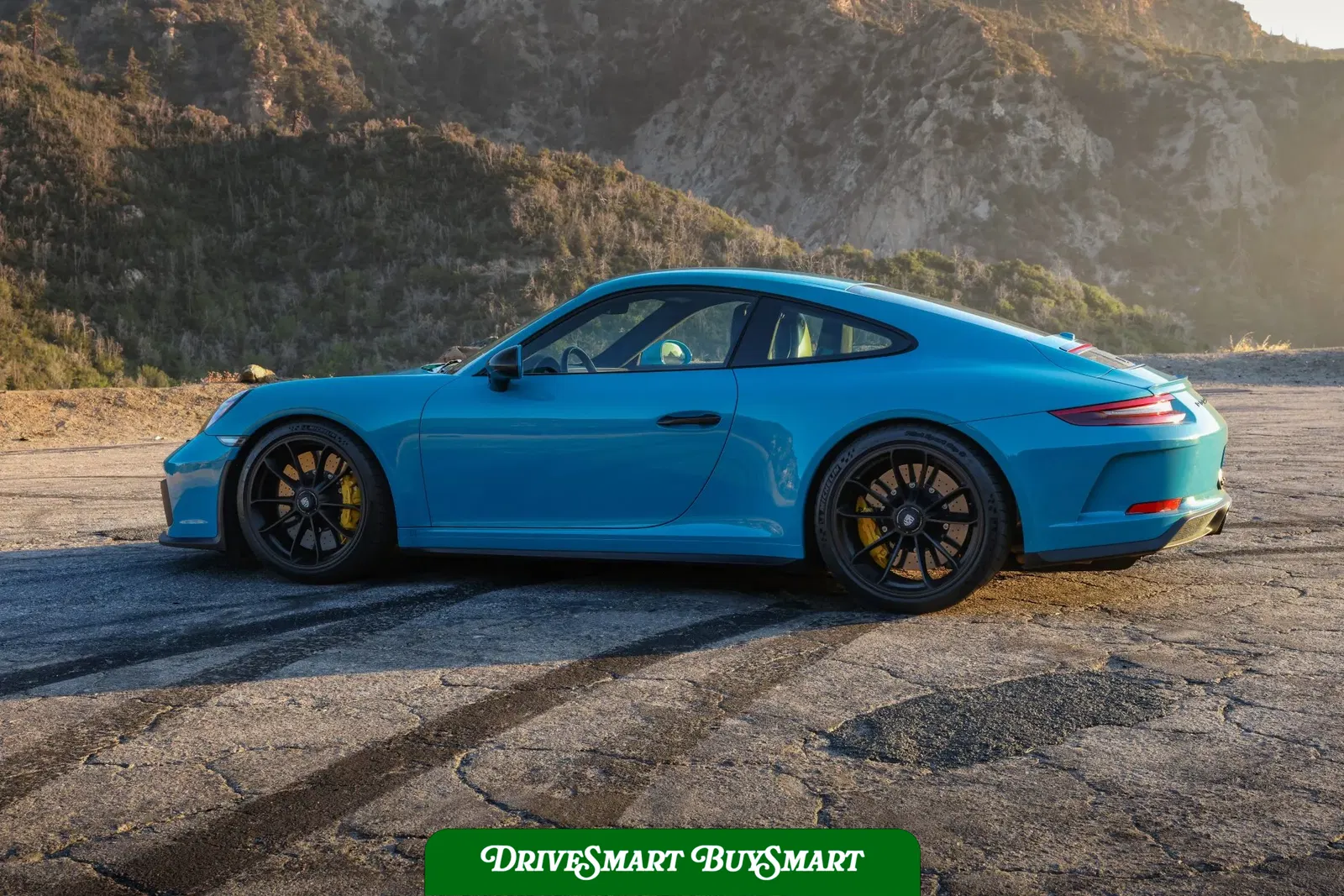 2019 Porsche 911 GT3 Touring 6-Speed