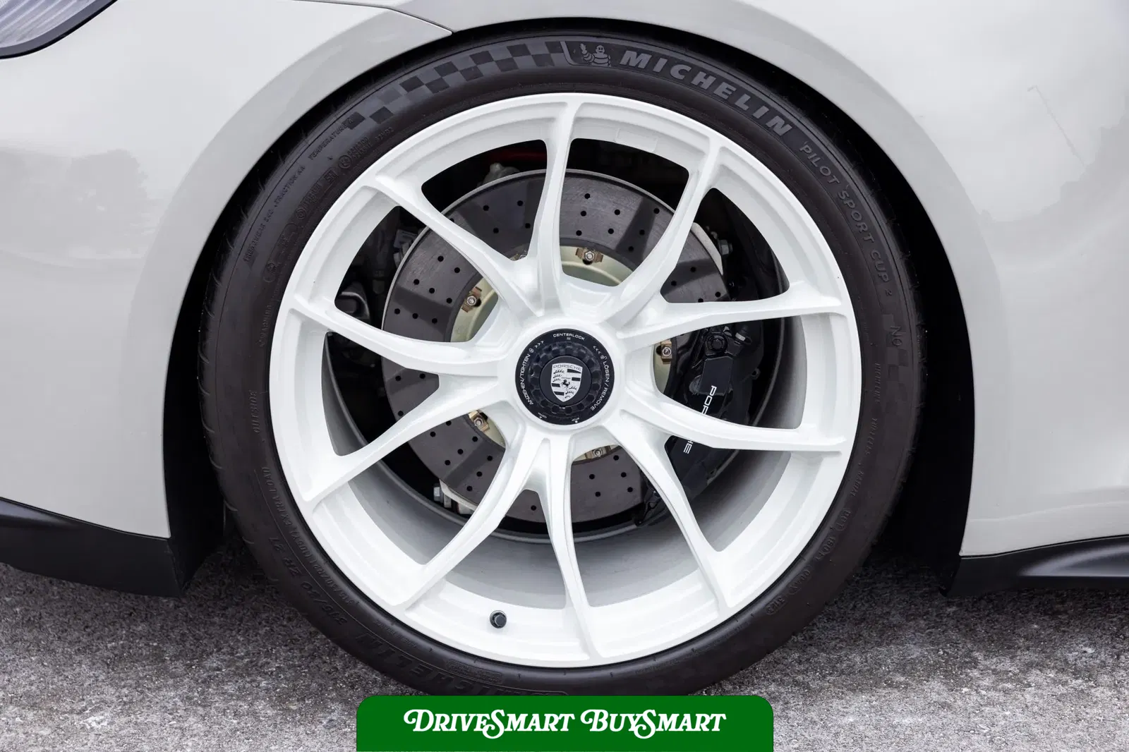 2024 Porsche 911 GT3 Touring 6-Speed