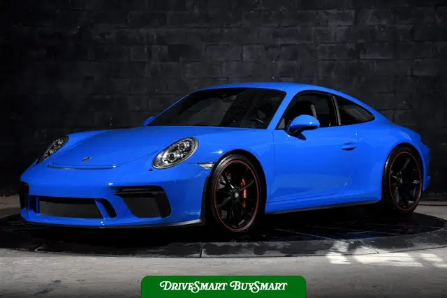 Voodoo Blue 2018 Porsche 911 GT3 Touring 6-Speed