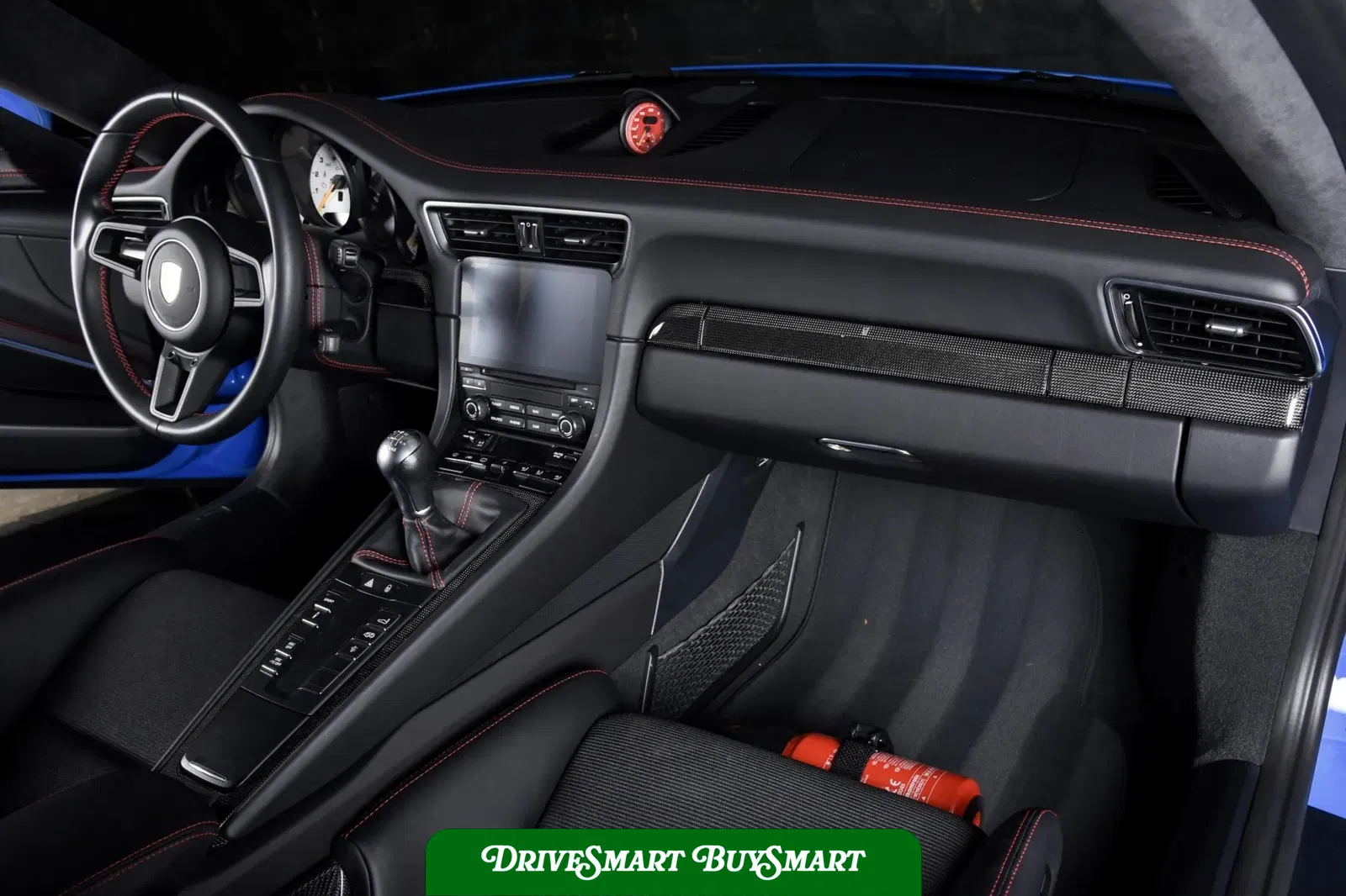 Voodoo Blue 2018 Porsche 911 GT3 Touring 6-Speed