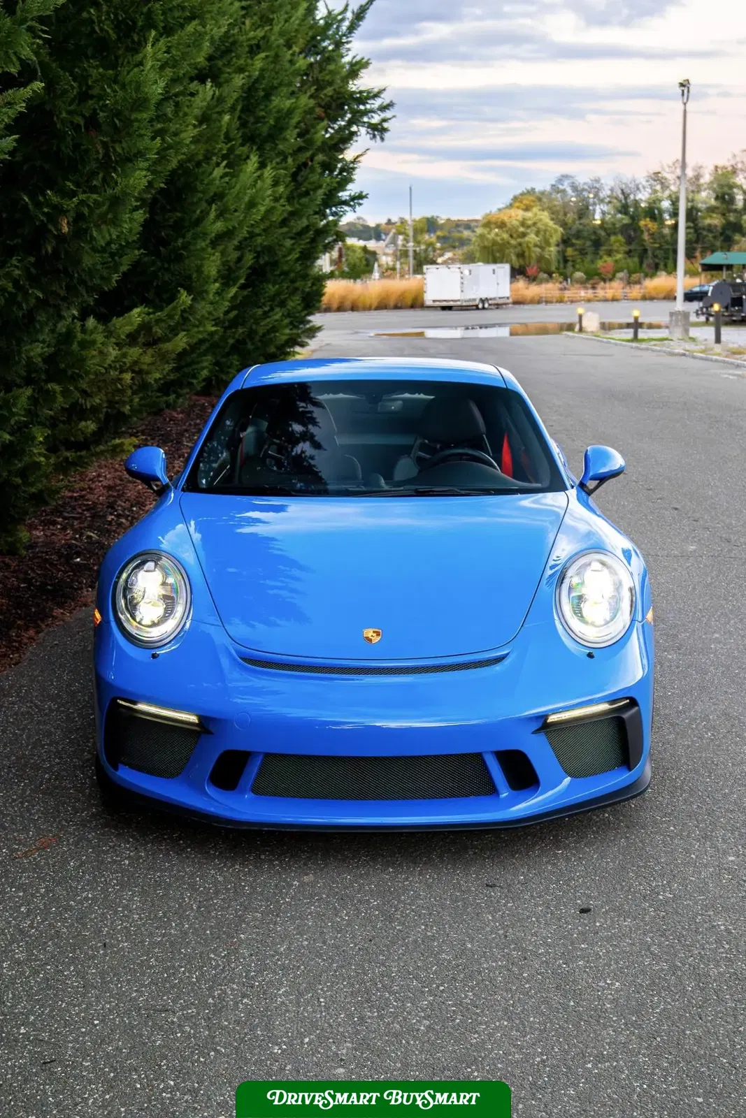 Voodoo Blue 2018 Porsche 911 GT3 Touring 6-Speed