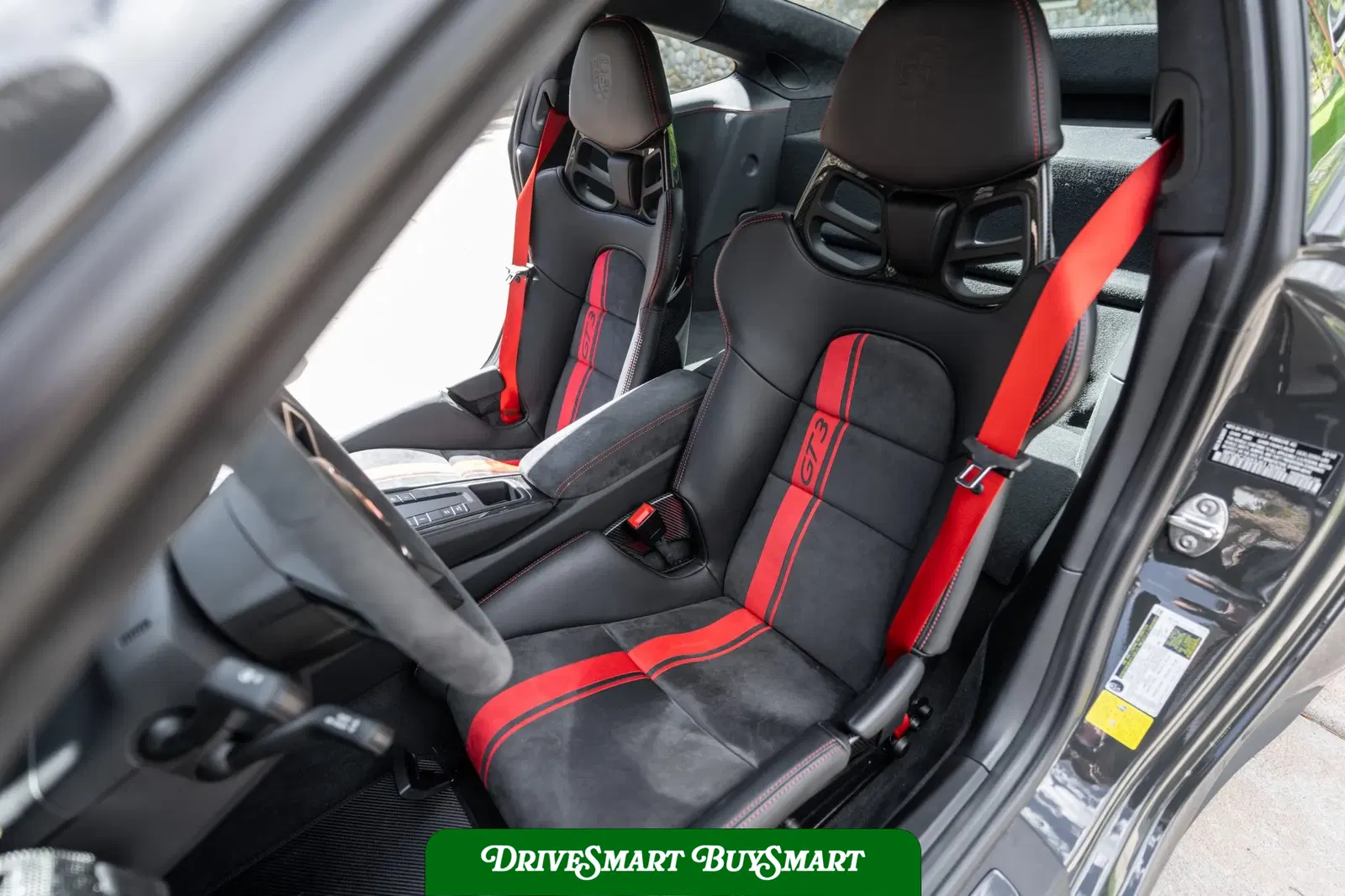 2018 Porsche 911 GT3 6-Speed