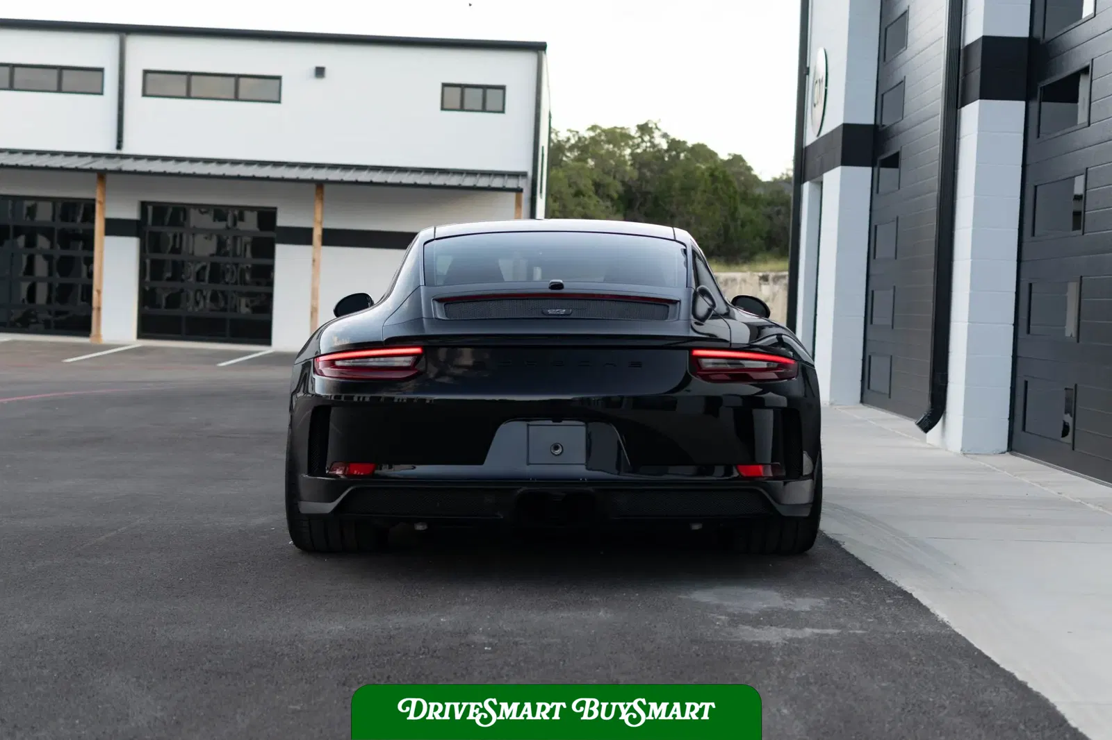 2019 Porsche 911 GT3 Touring 6-Speed