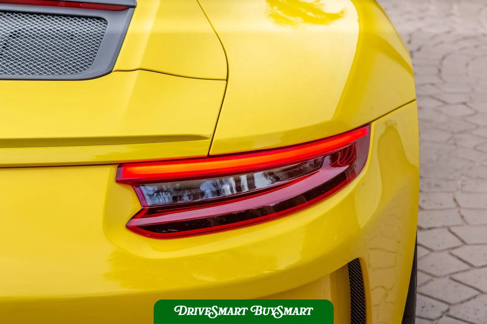 2019 Porsche 911 GT3 Touring 6-Speed