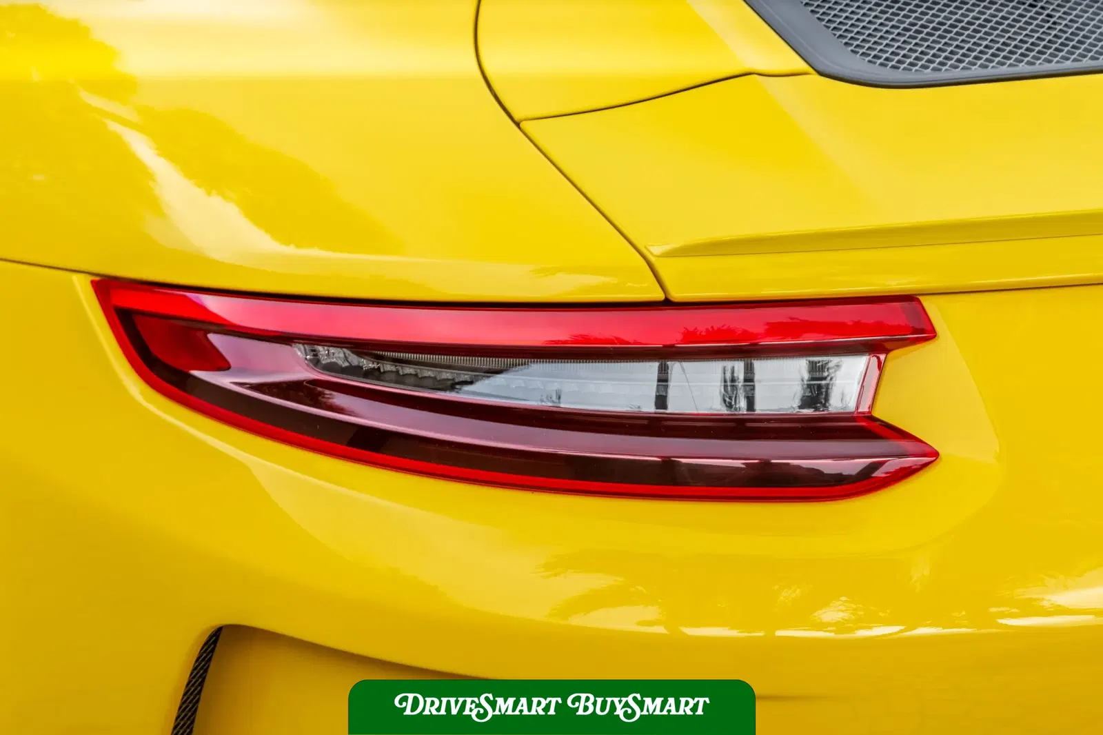 2019 Porsche 911 GT3 Touring 6-Speed