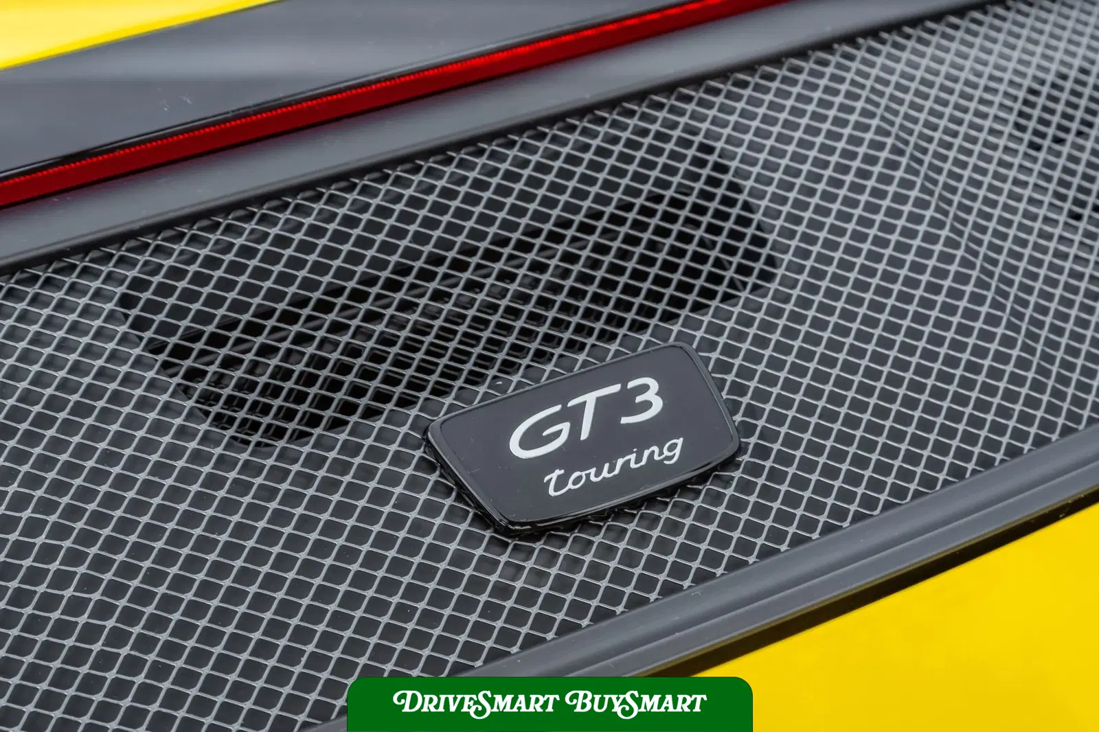 2019 Porsche 911 GT3 Touring 6-Speed