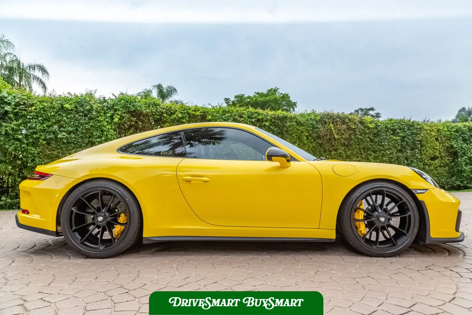 2019 Porsche 911 GT3 Touring 6-Speed
