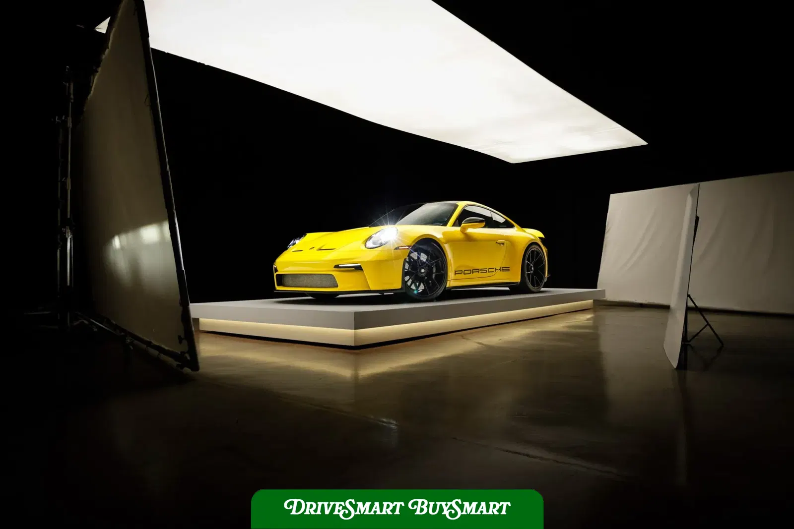 2023 Porsche 911 GT3 Touring 6-Speed