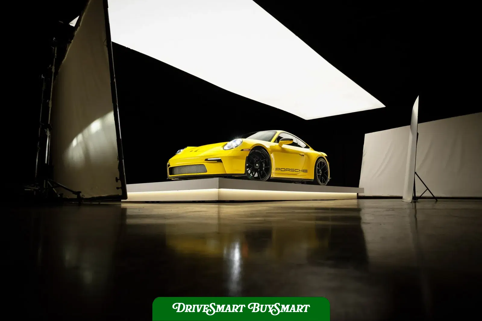 2023 Porsche 911 GT3 Touring 6-Speed
