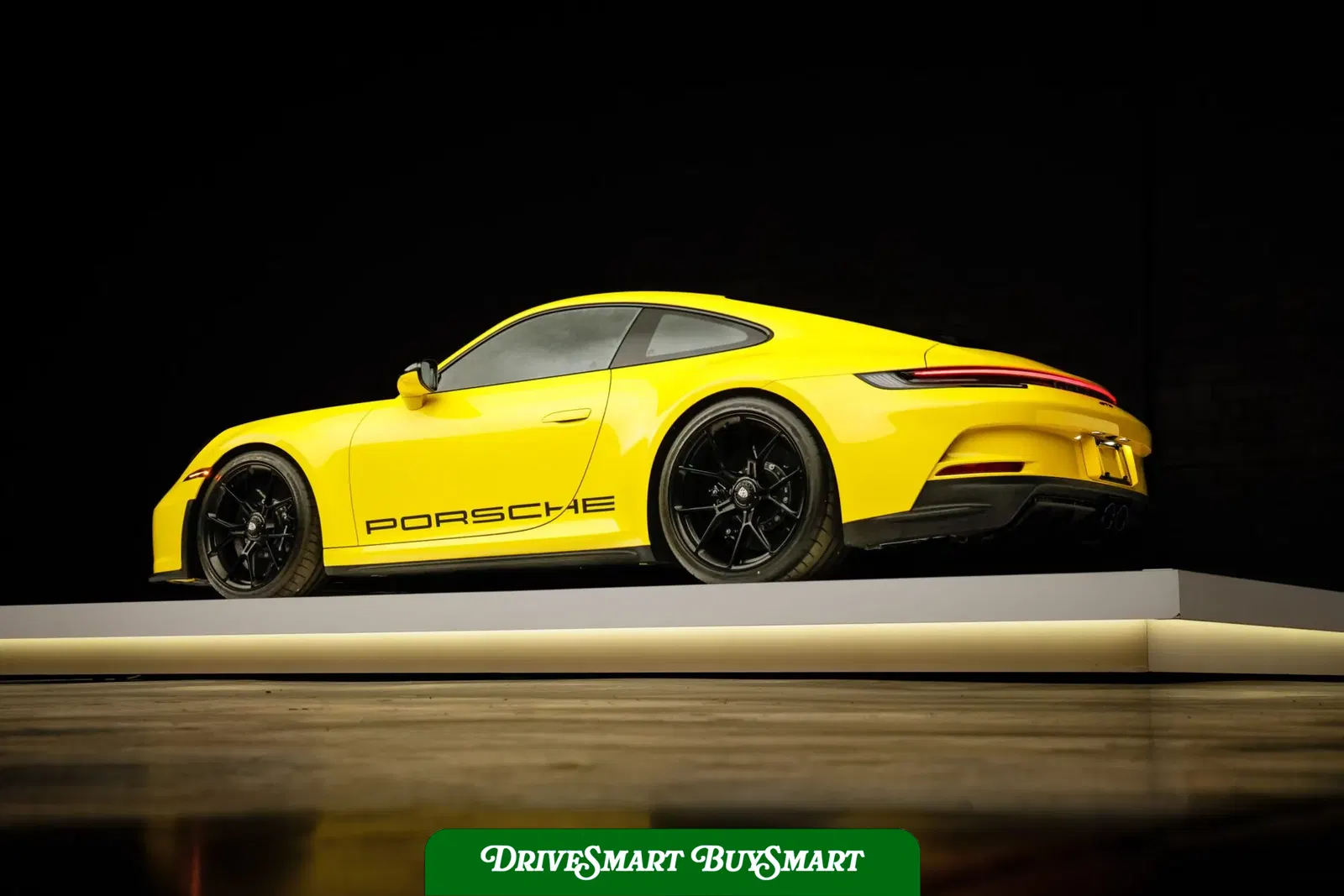 2023 Porsche 911 GT3 Touring 6-Speed