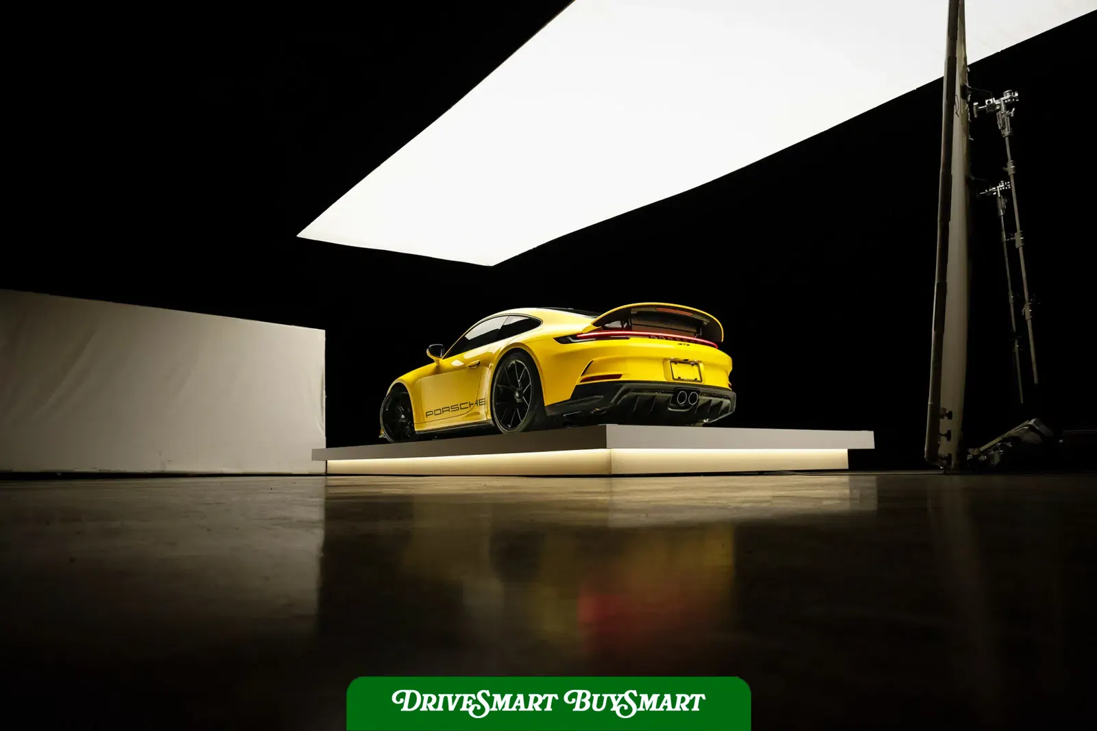 2023 Porsche 911 GT3 Touring 6-Speed