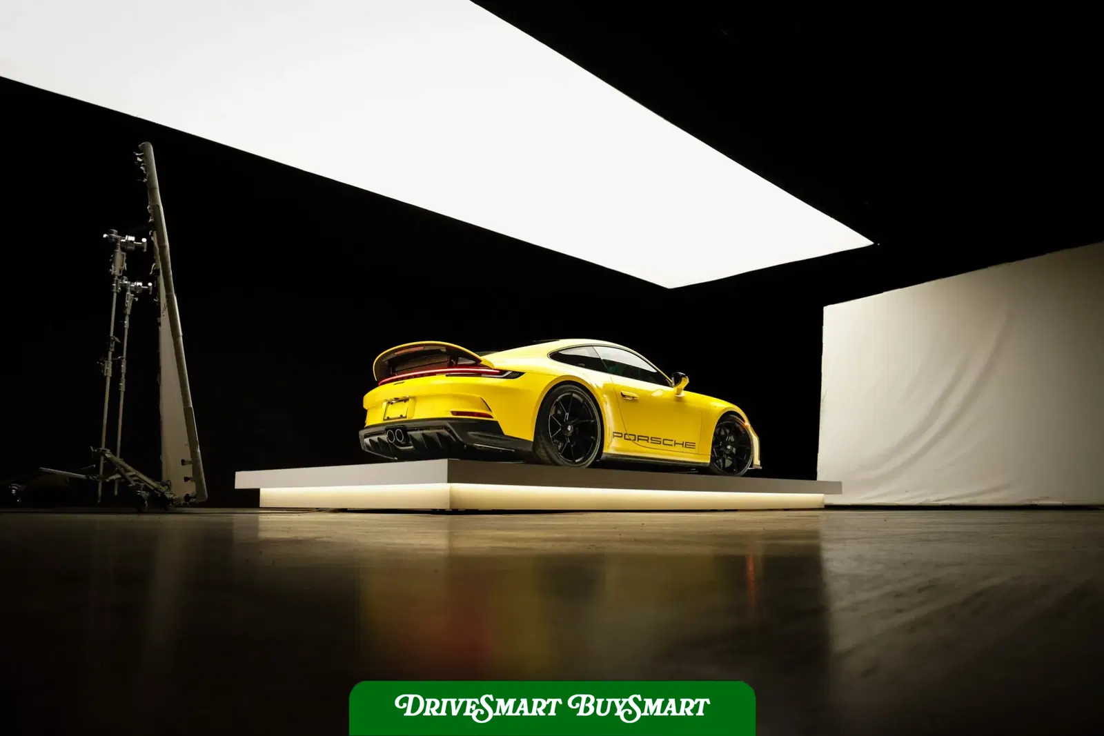 2023 Porsche 911 GT3 Touring 6-Speed