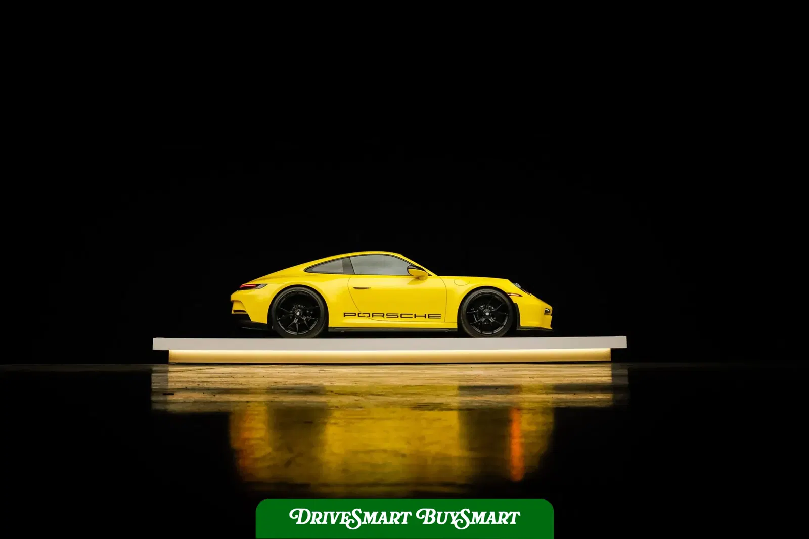 2023 Porsche 911 GT3 Touring 6-Speed