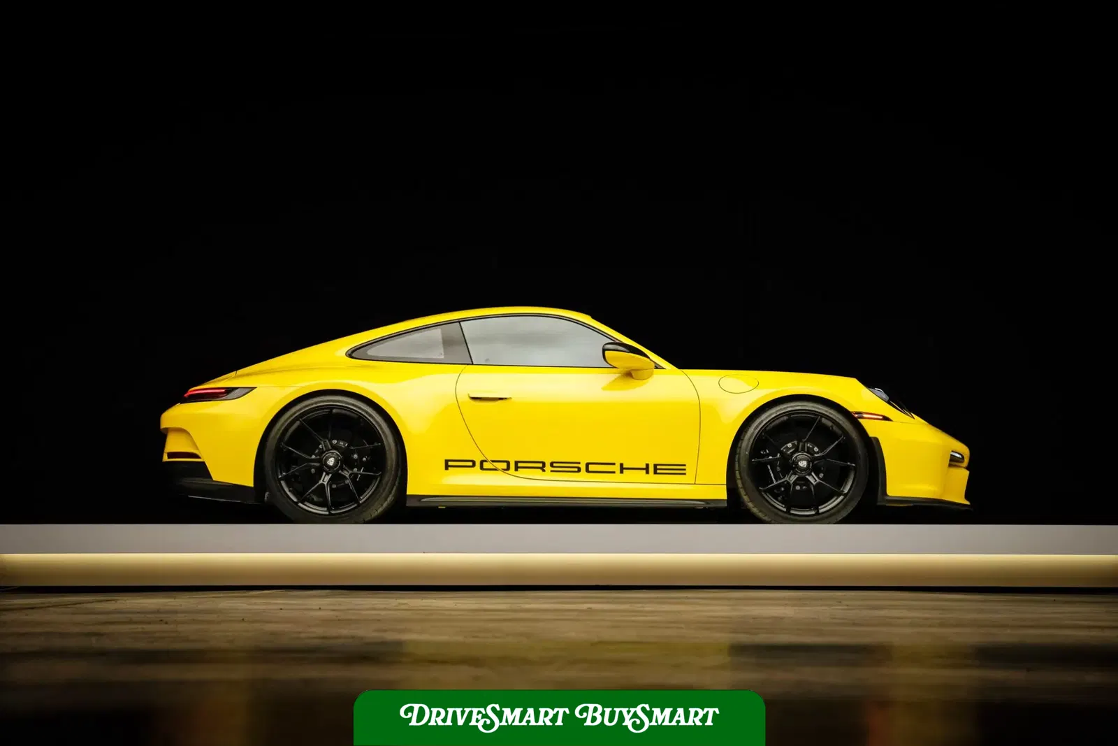 2023 Porsche 911 GT3 Touring 6-Speed