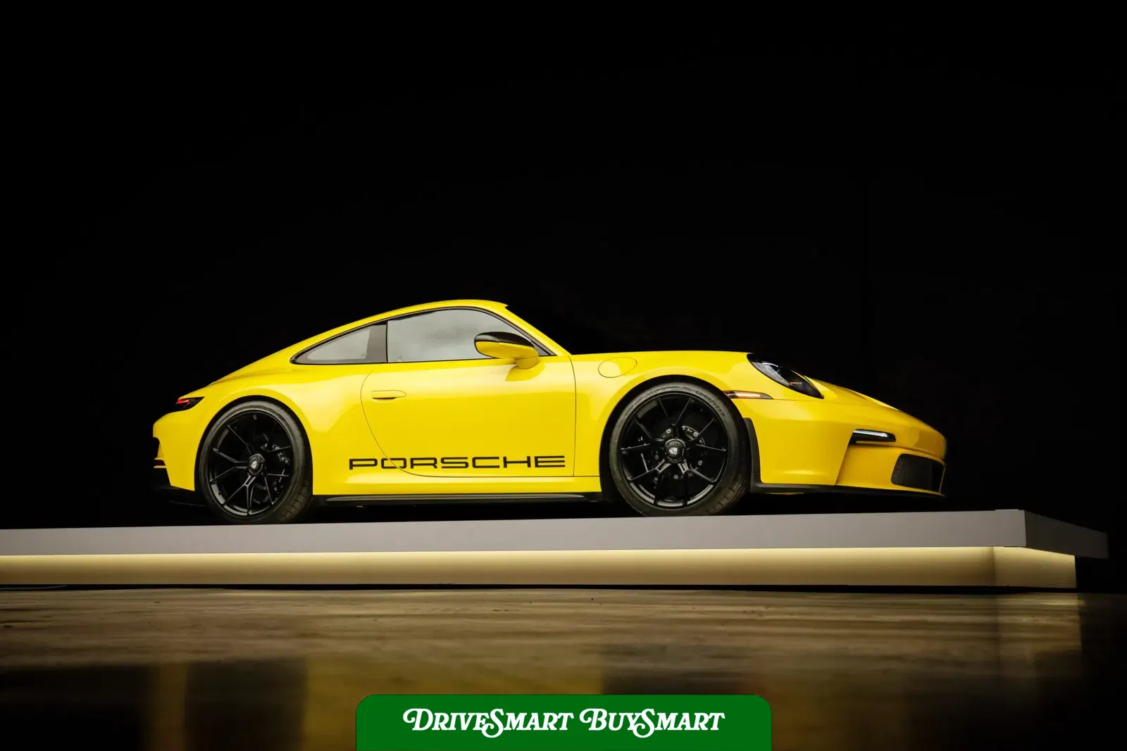 2023 Porsche 911 GT3 Touring 6-Speed