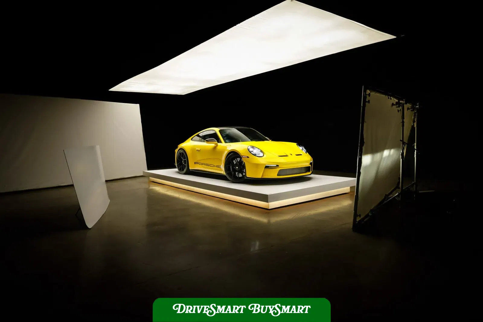2023 Porsche 911 GT3 Touring 6-Speed