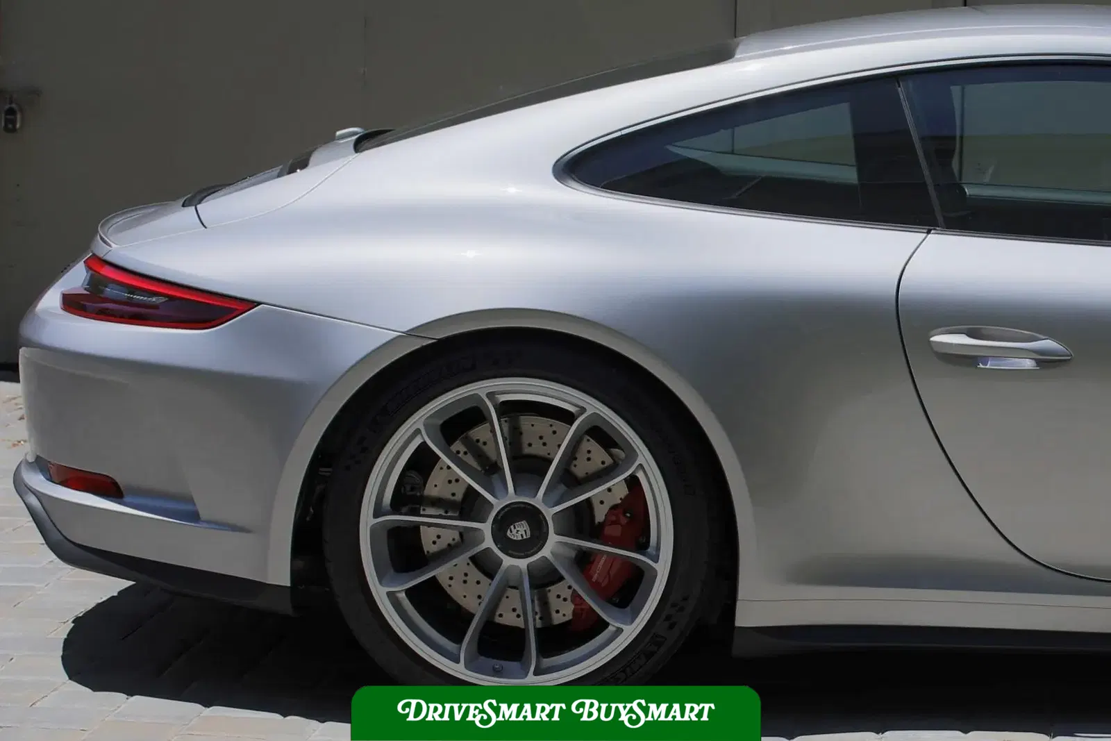 2018 Porsche 911 GT3 Touring 6-Speed