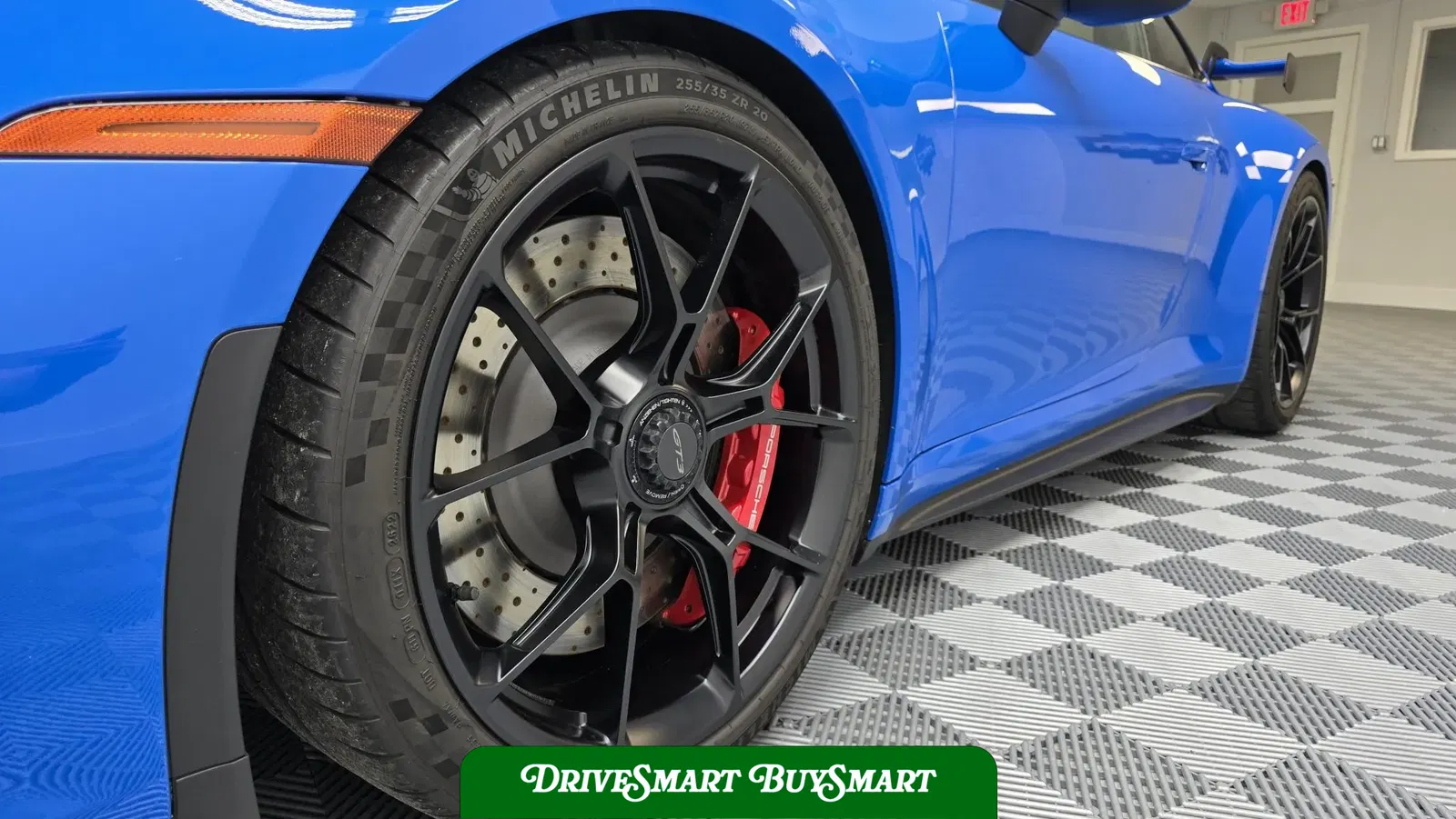 2023 Porsche 911 GT3 6-Speed