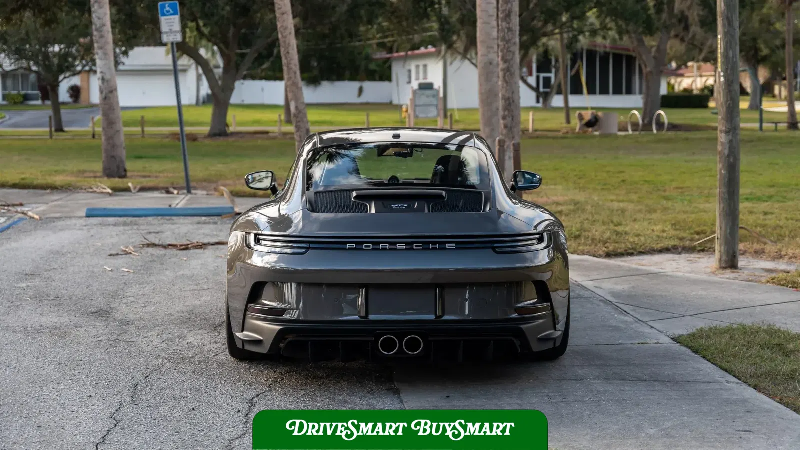 2024 Porsche 911 GT3 Touring