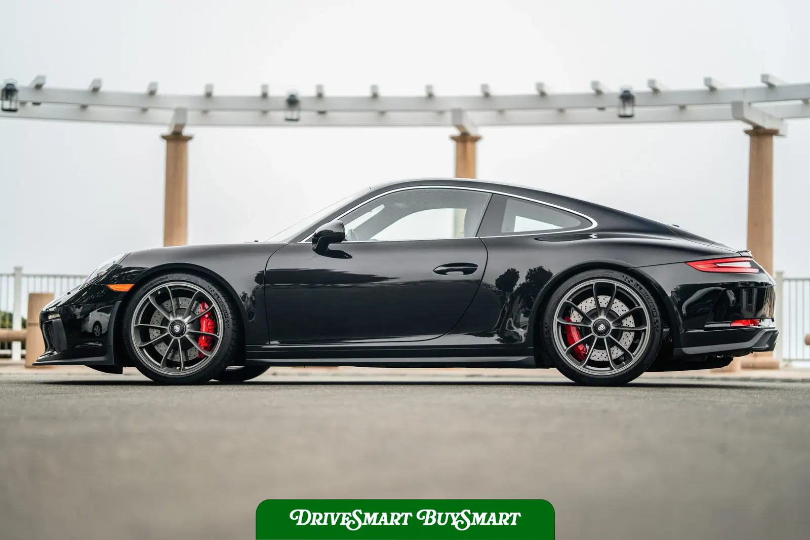 2018 Porsche 911 GT3 Touring 6-Speed