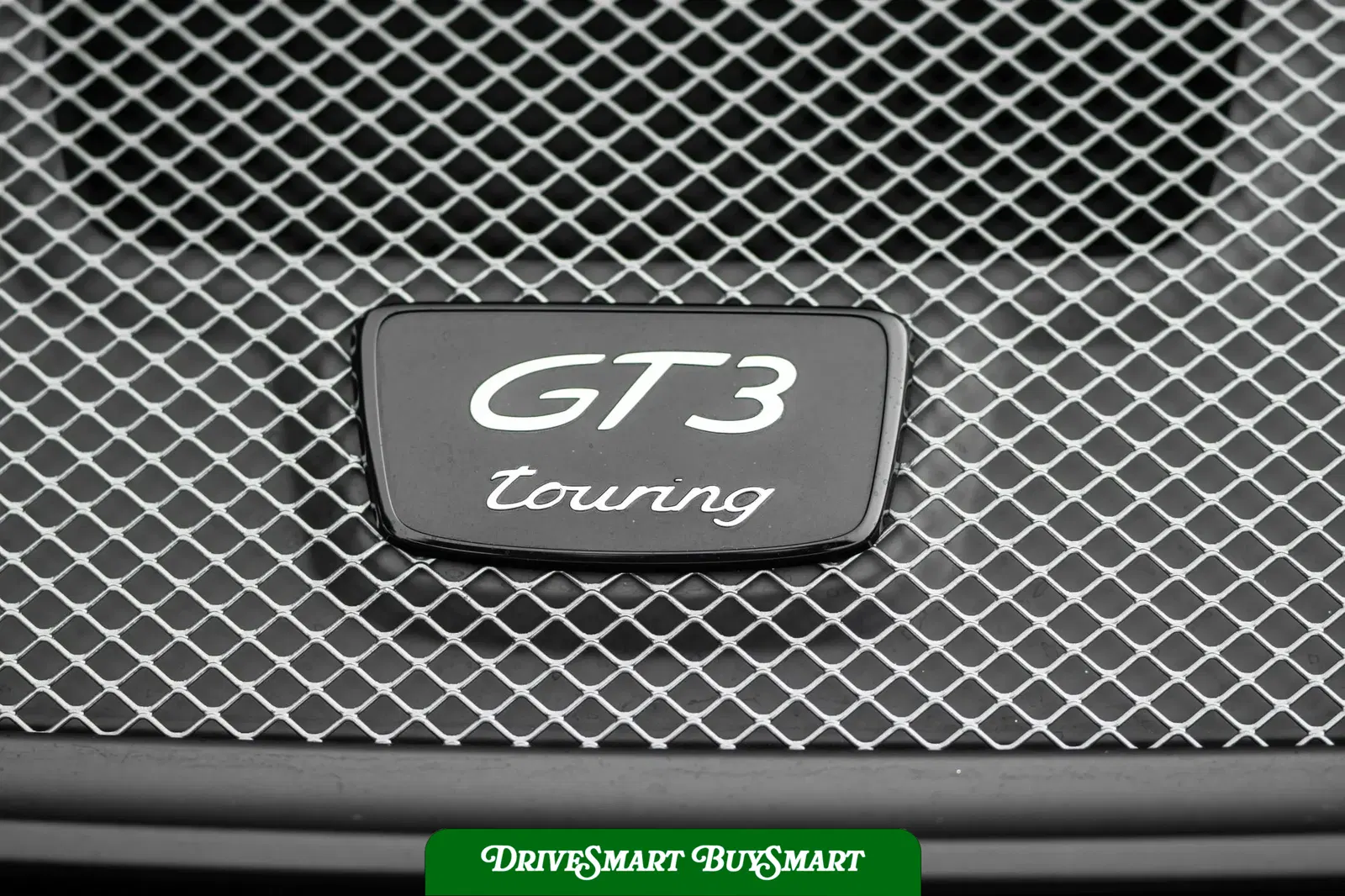 2018 Porsche 911 GT3 Touring 6-Speed