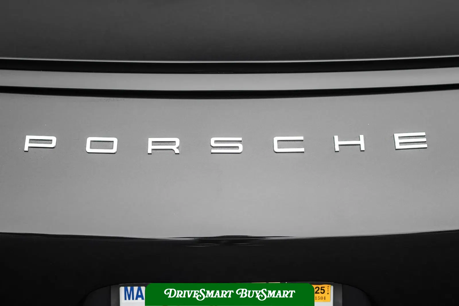 2018 Porsche 911 GT3 Touring 6-Speed