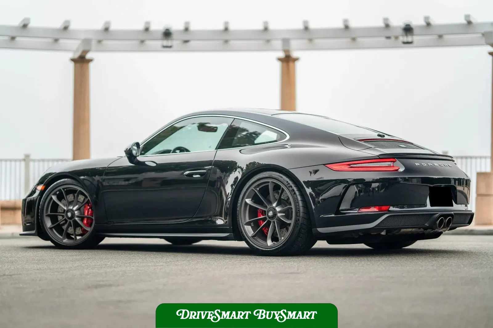 2018 Porsche 911 GT3 Touring 6-Speed