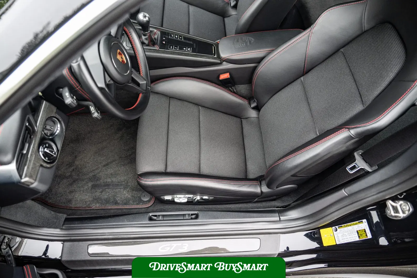2018 Porsche 911 GT3 Touring 6-Speed