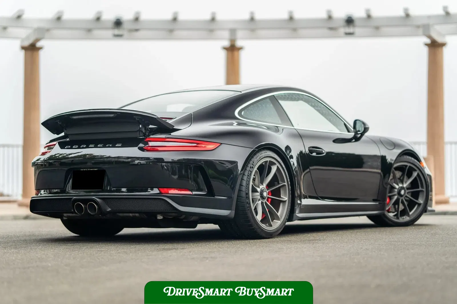 2018 Porsche 911 GT3 Touring 6-Speed