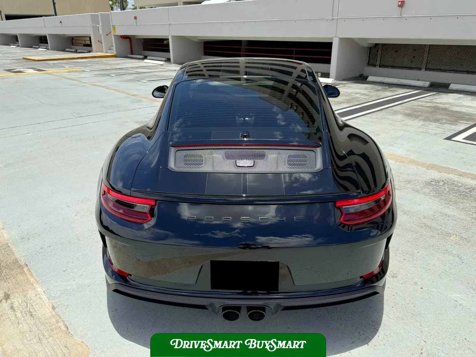 2018 Porsche 911 GT3 Touring DeMan 4.5L 6-Speed