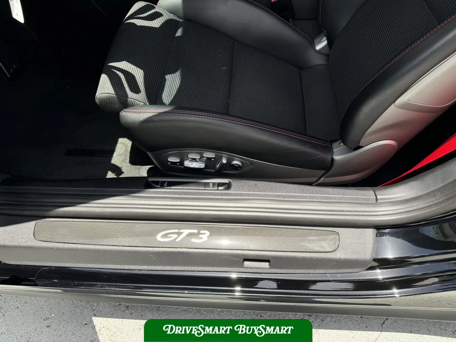 2018 Porsche 911 GT3 Touring DeMan 4.5L 6-Speed