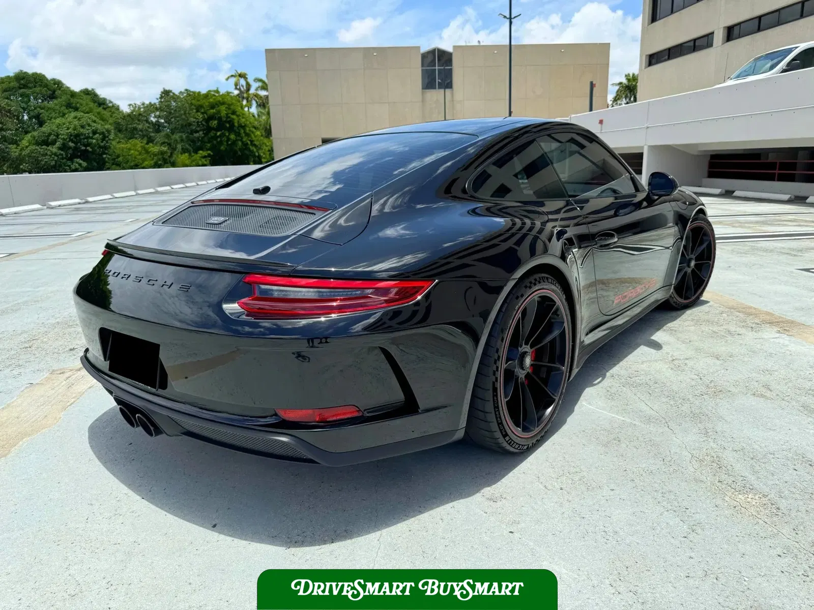 2018 Porsche 911 GT3 Touring DeMan 4.5L 6-Speed