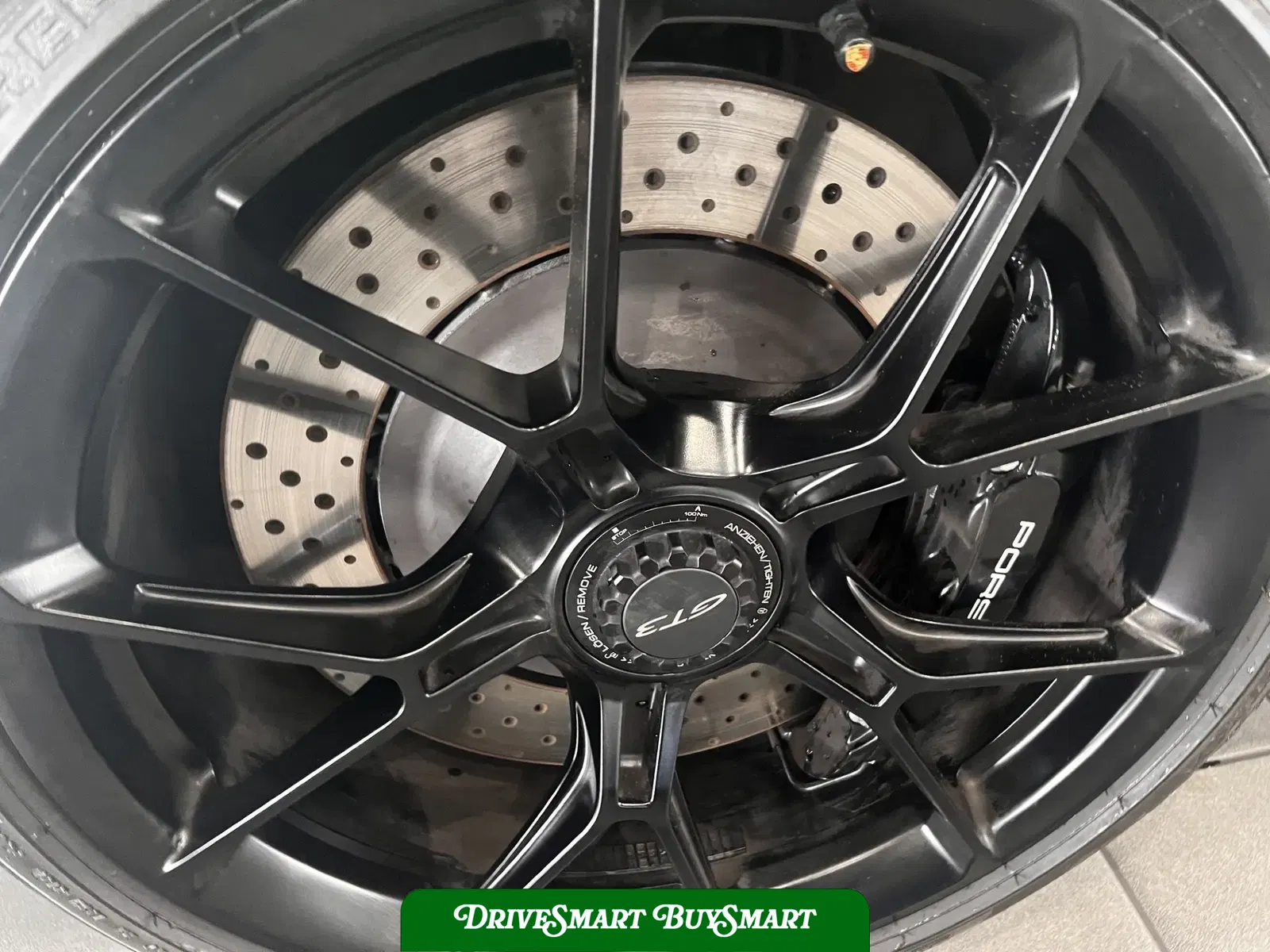 2022 Porsche 911 GT3 6-Speed