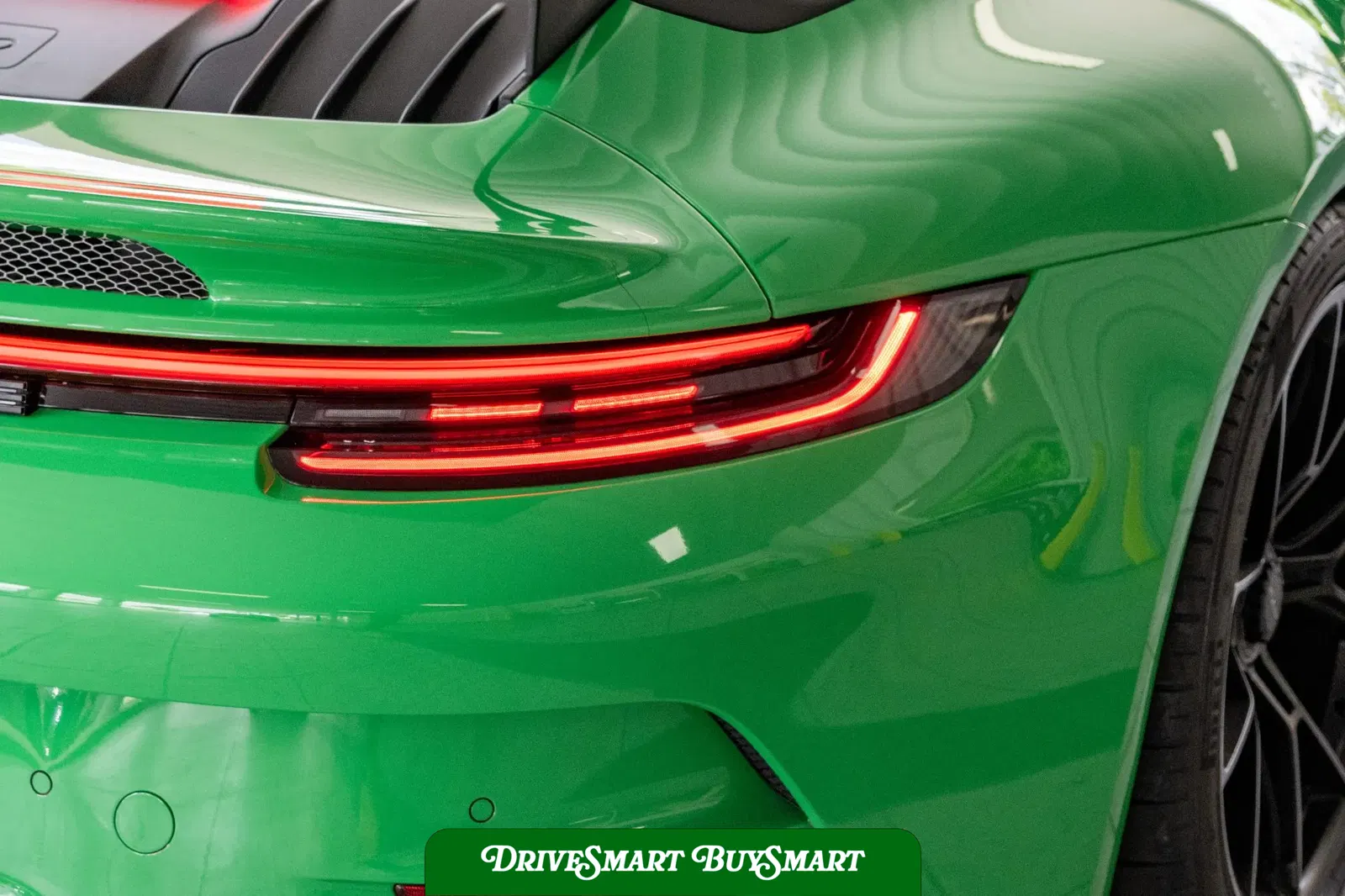 2022 Porsche 911 GT3 6-Speed