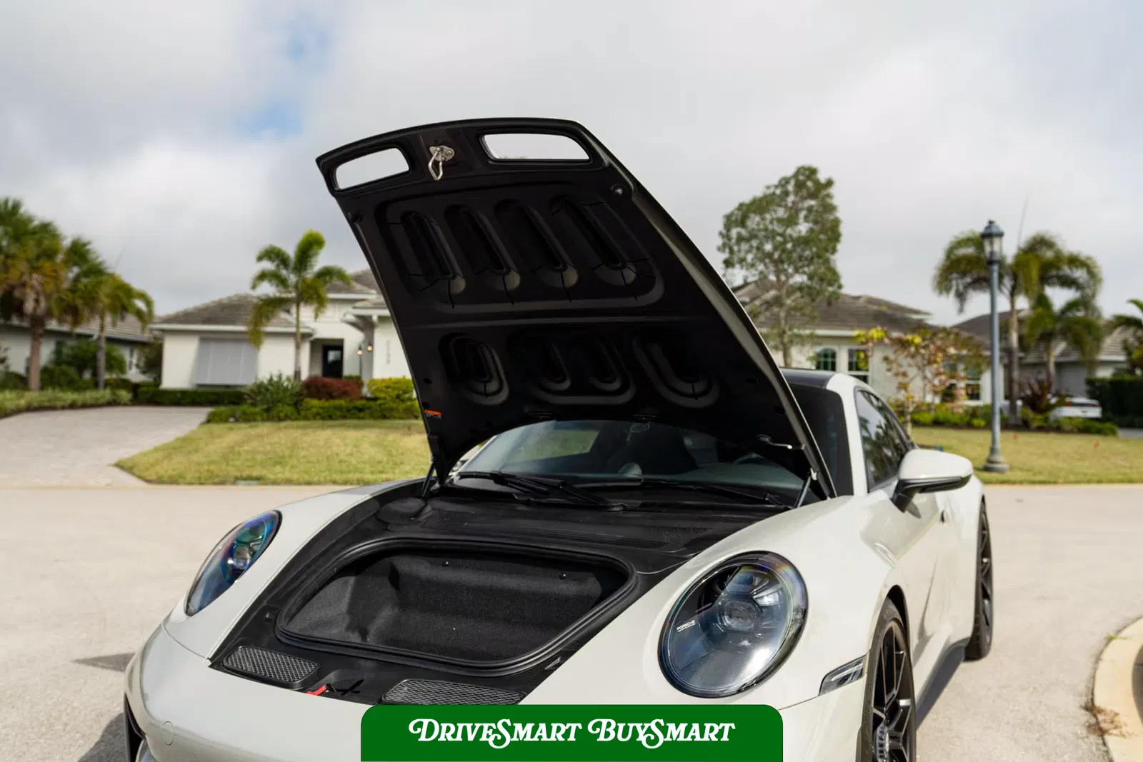 2024 Porsche 911 GT3 Touring