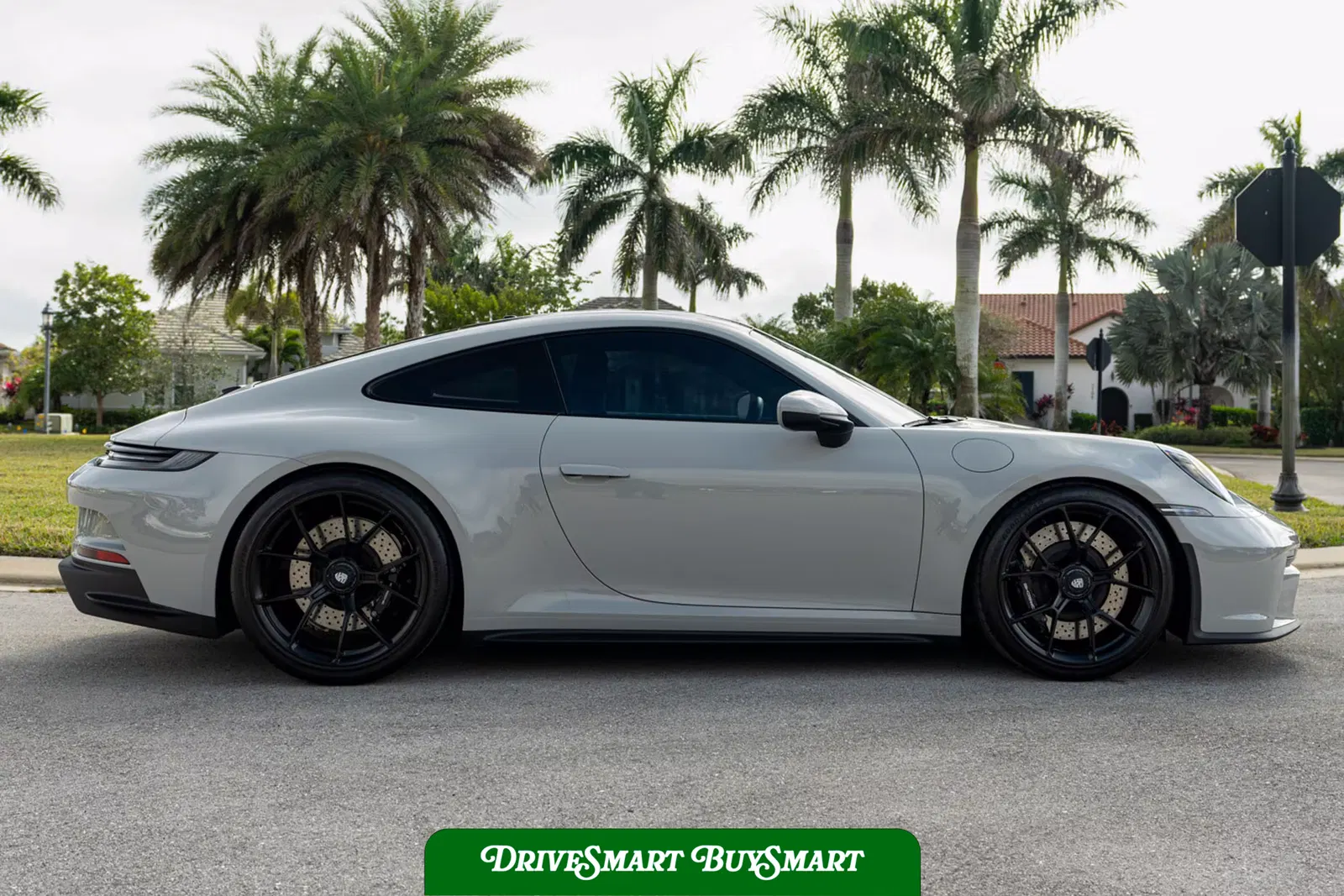 2024 Porsche 911 GT3 Touring