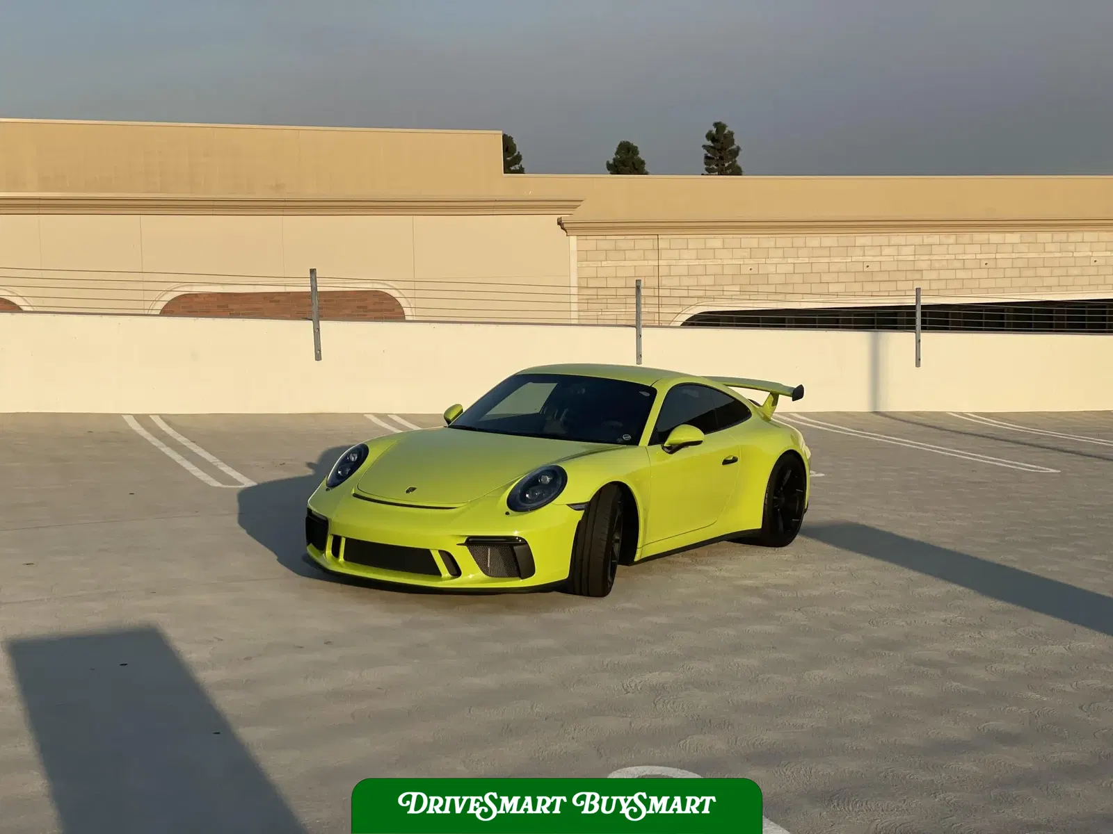 Birch Green 2018 Porsche 911 GT3 6-Speed