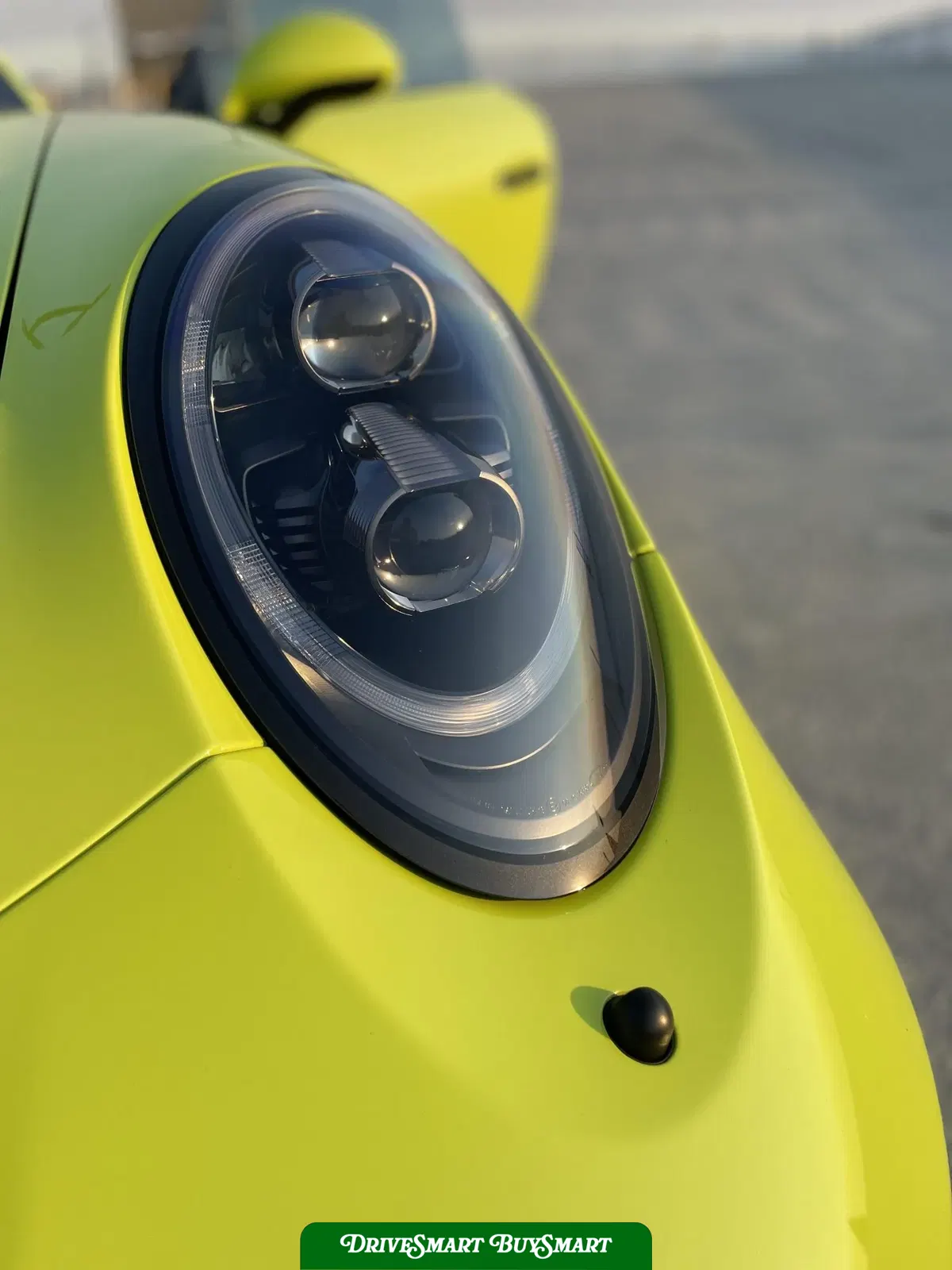 Birch Green 2018 Porsche 911 GT3 6-Speed