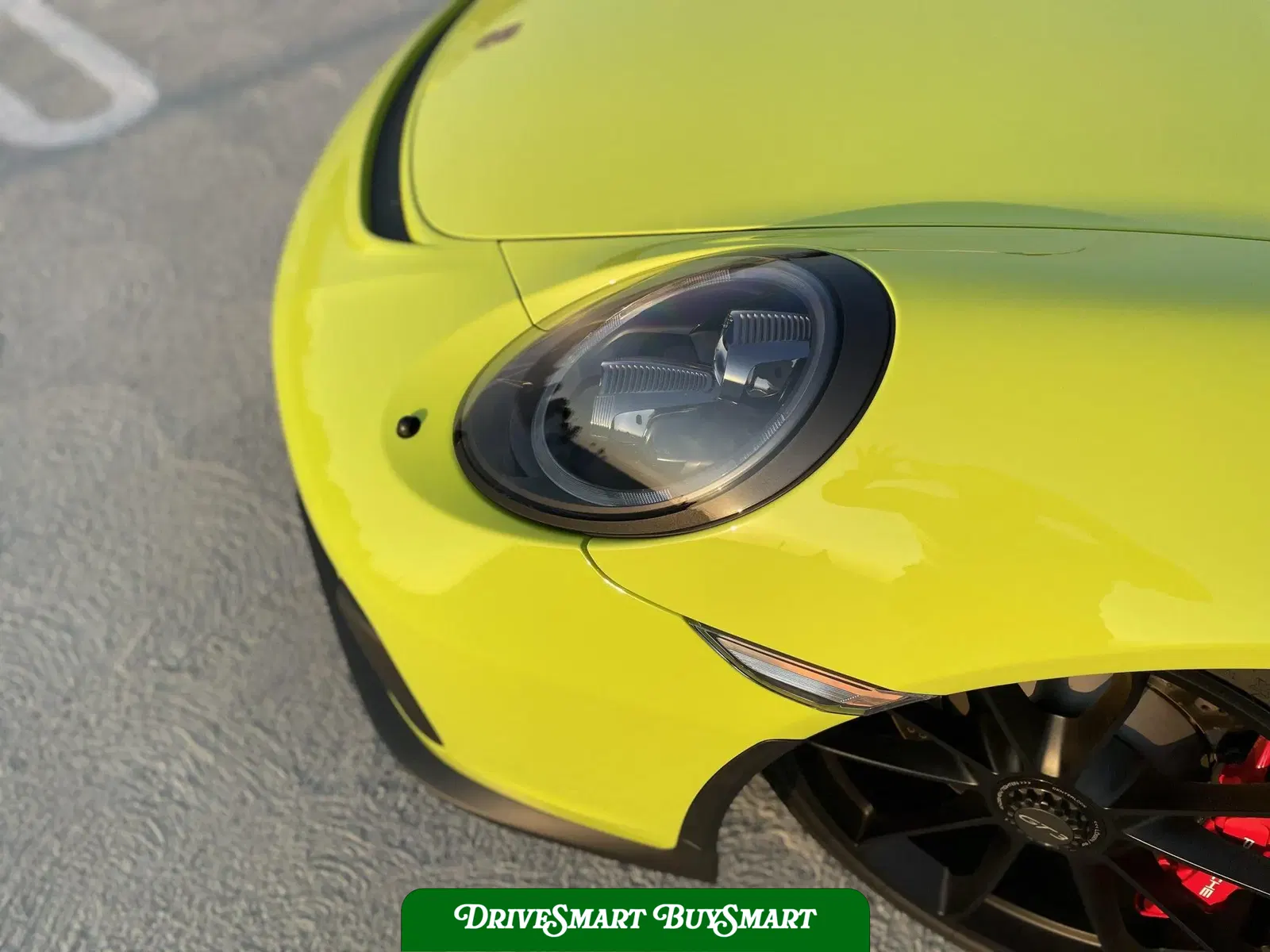 Birch Green 2018 Porsche 911 GT3 6-Speed