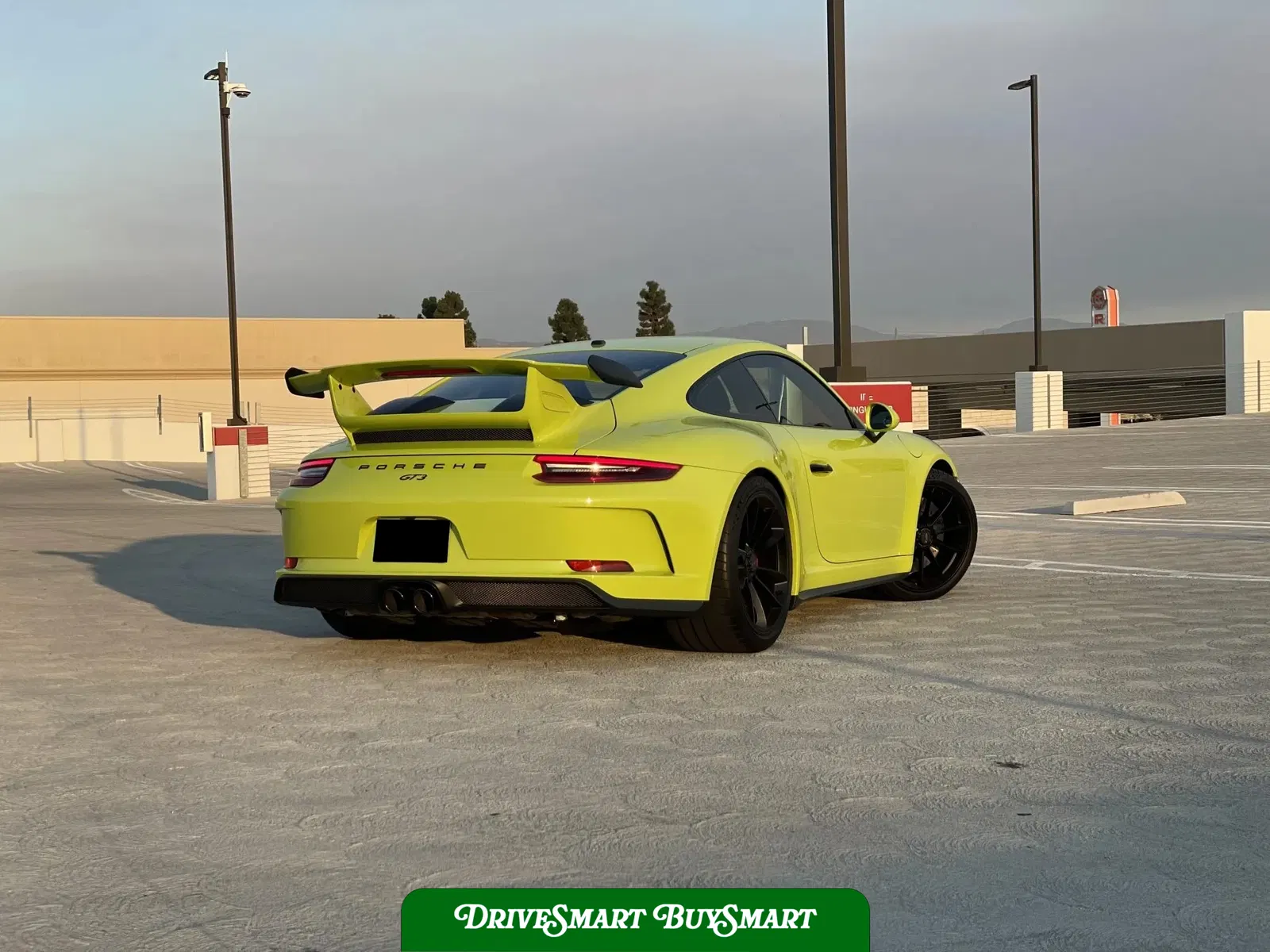 Birch Green 2018 Porsche 911 GT3 6-Speed