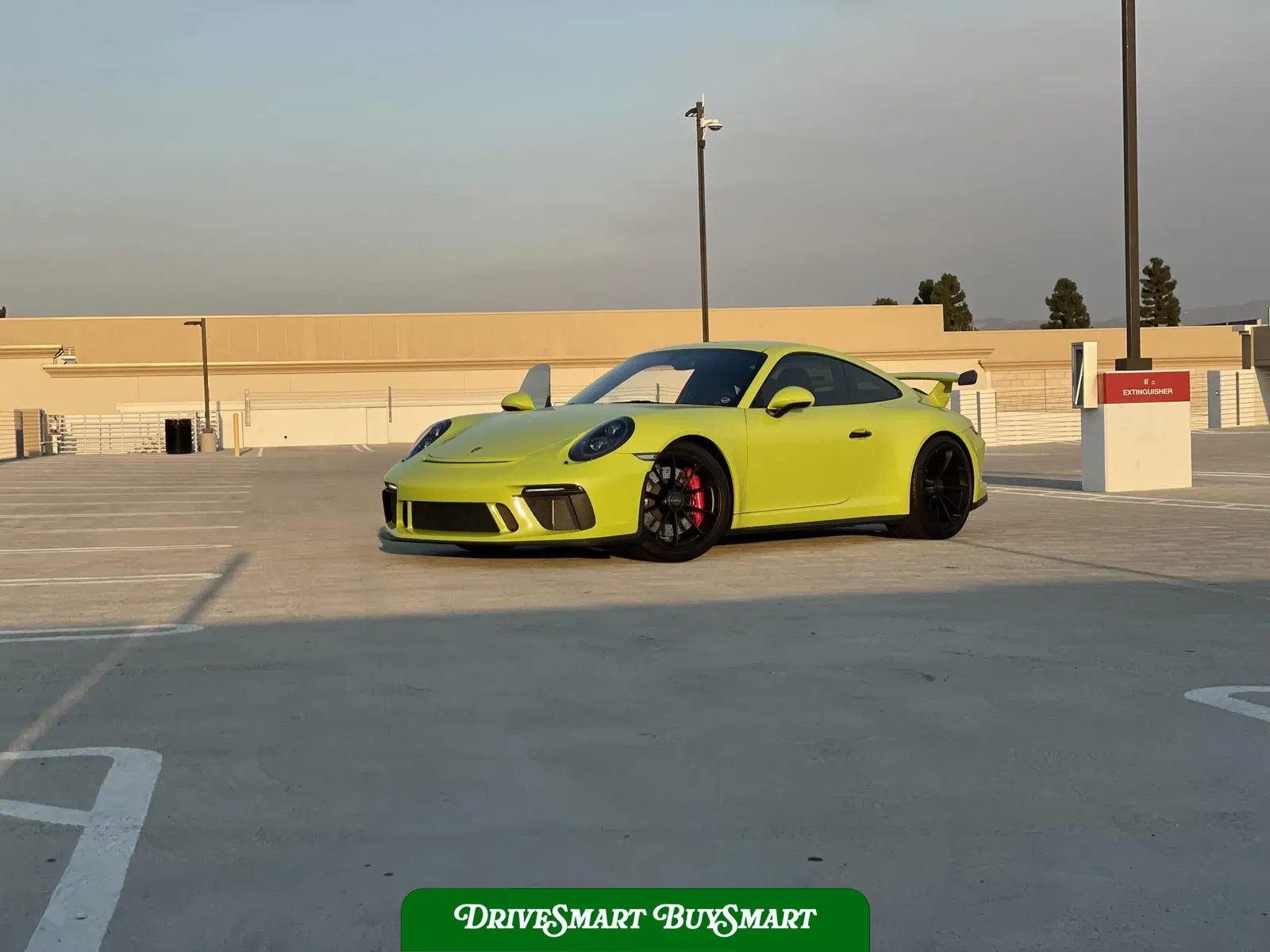 Birch Green 2018 Porsche 911 GT3 6-Speed