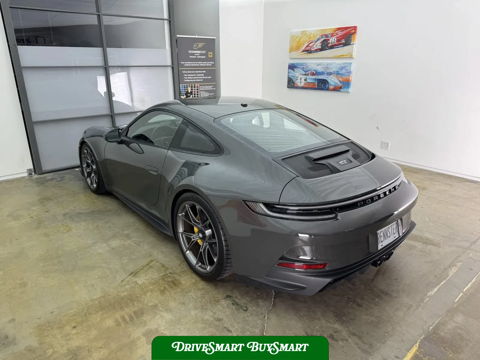 2022 Porsche 911 GT3 Touring 6-Speed