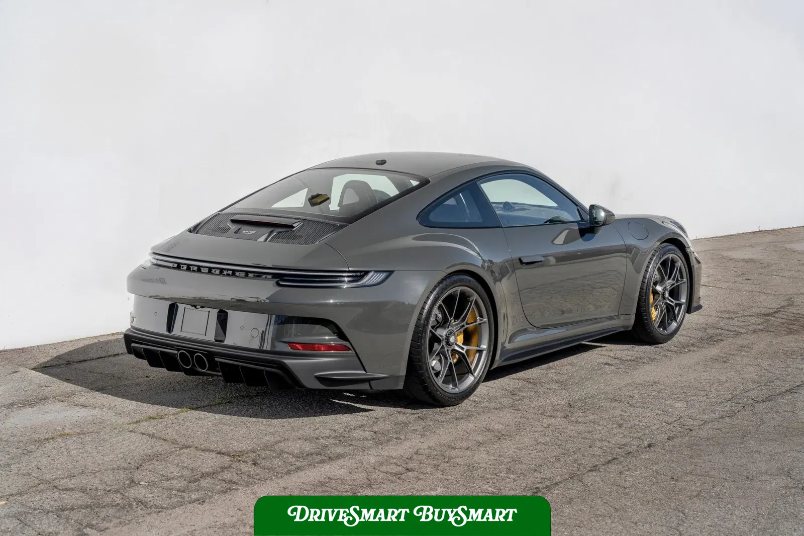 2022 Porsche 911 GT3 Touring 6-Speed