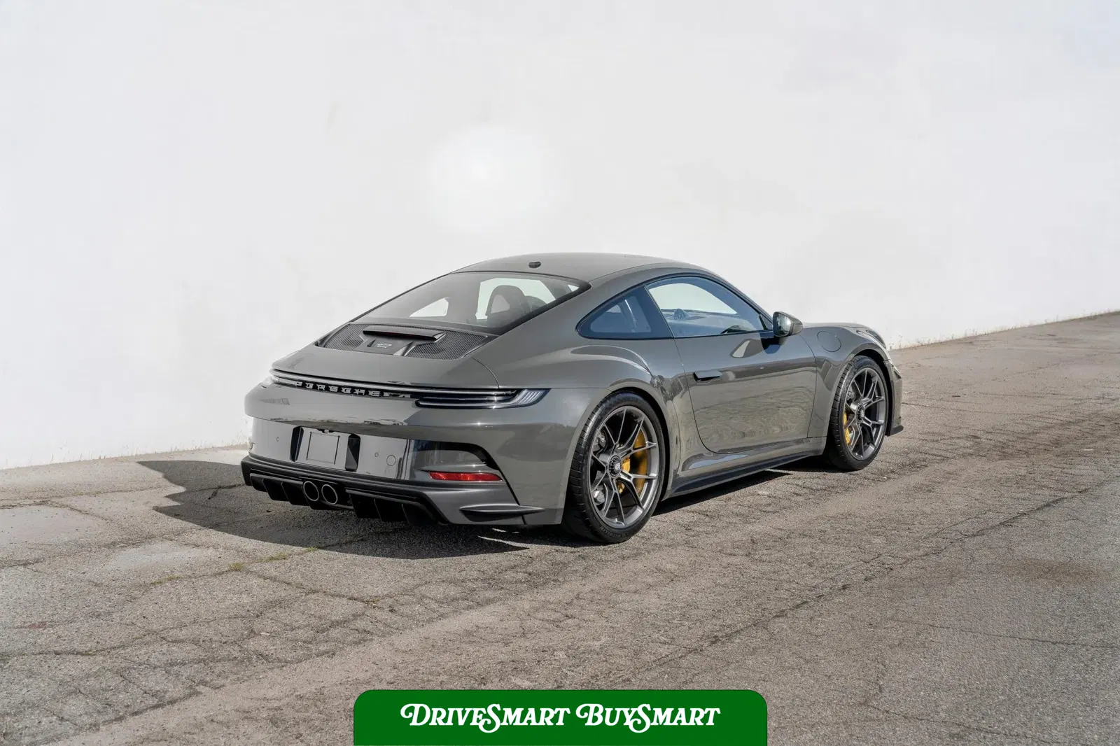 2022 Porsche 911 GT3 Touring 6-Speed