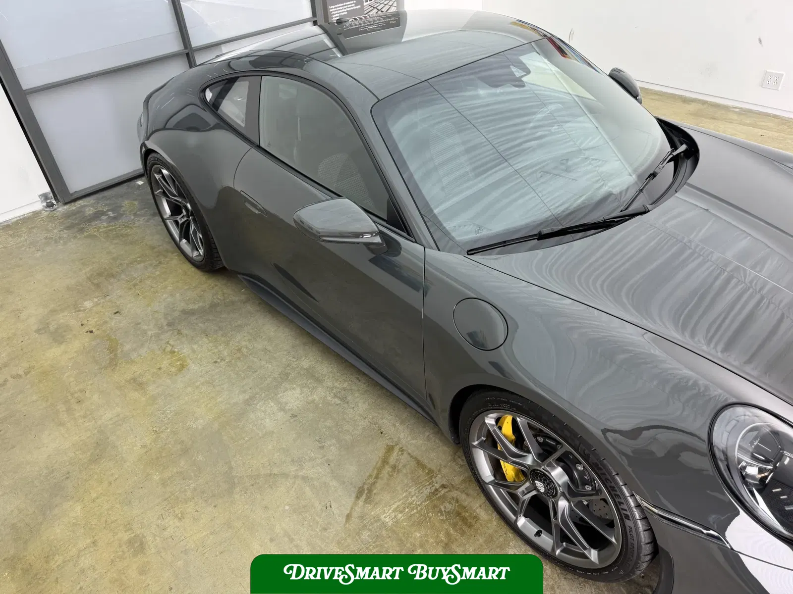 2022 Porsche 911 GT3 Touring 6-Speed